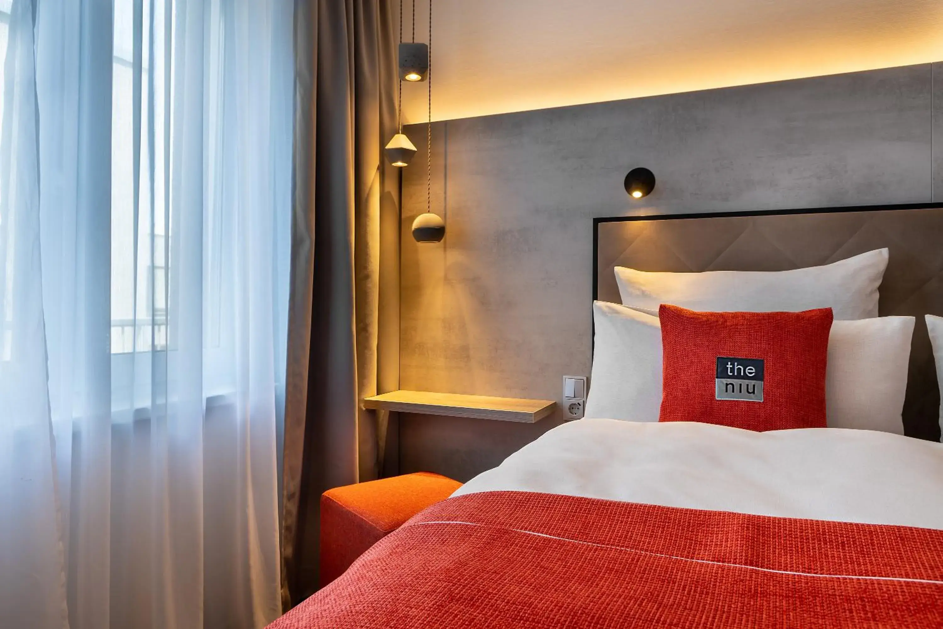 Bedroom, Bed in Holiday Inn - the niu, Hide Berlin Friedrichshain by IHG Bedroom, Bed in Holiday Inn - the niu, Hide Berlin Friedrichshain by IHG