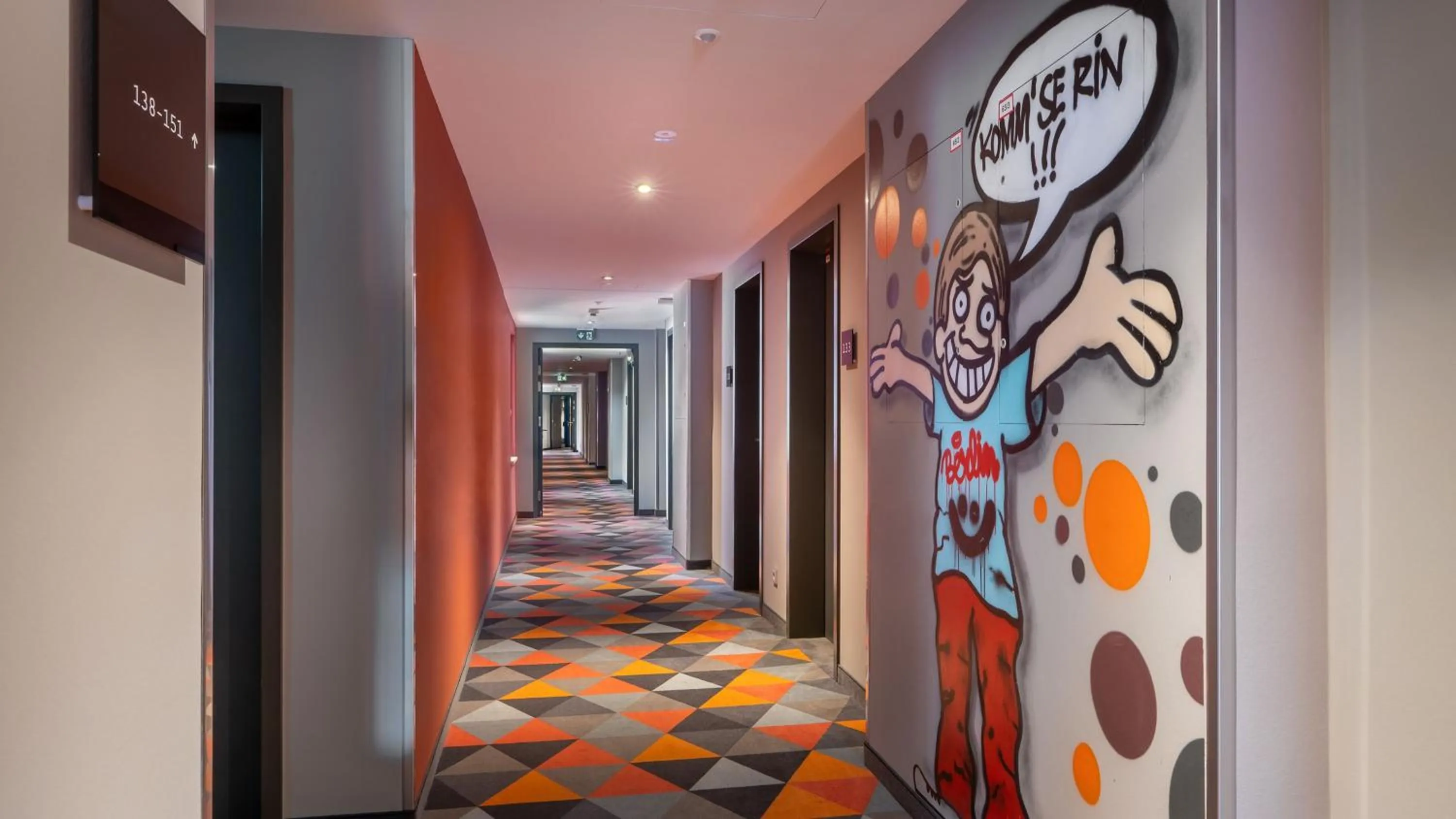 Lobby or reception in Holiday Inn - the niu, Hide Berlin Friedrichshain by IHG