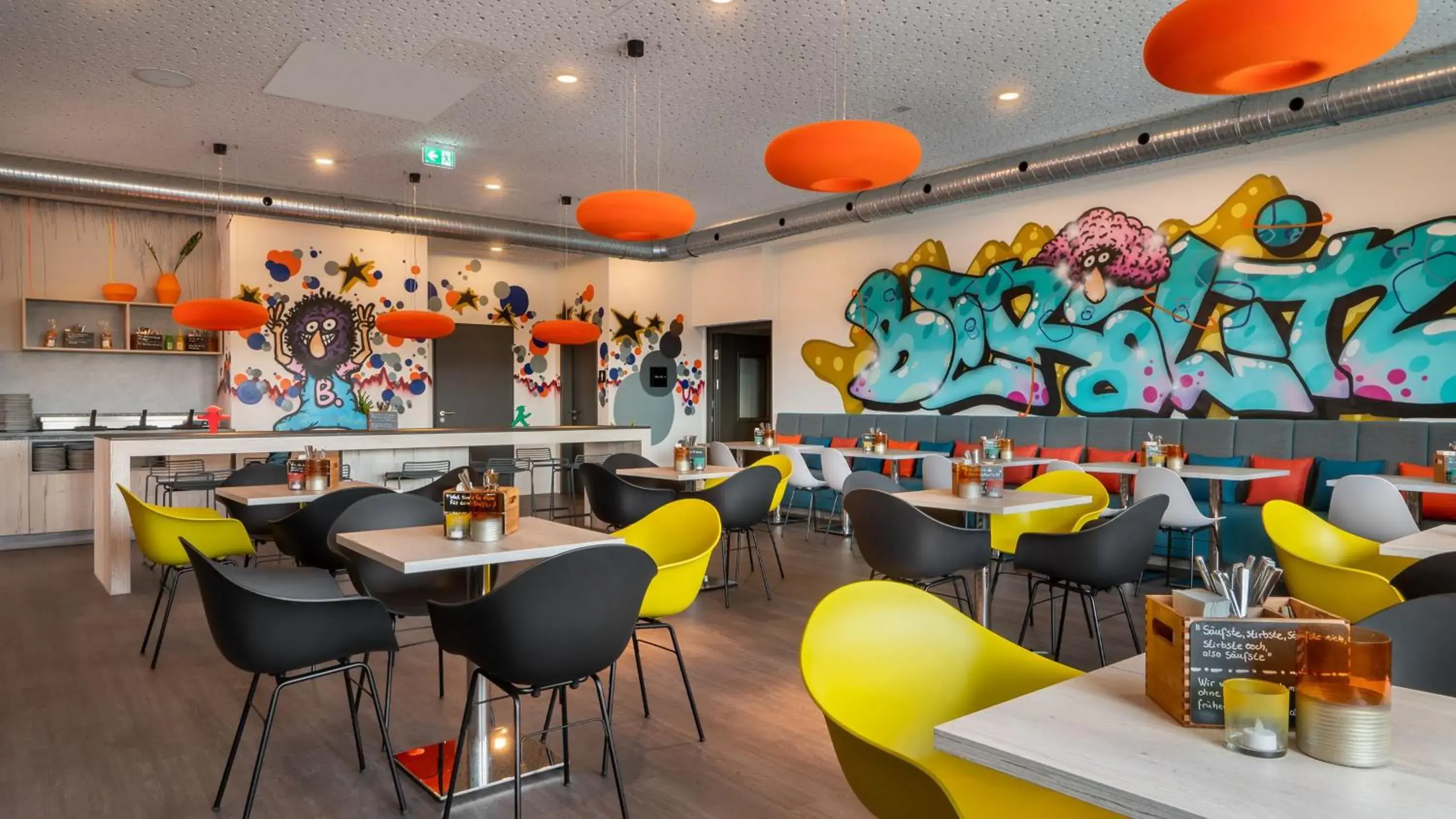 Breakfast in Holiday Inn - the niu, Hide Berlin Friedrichshain by IHG Breakfast in Holiday Inn - the niu, Hide Berlin Friedrichshain by IHG