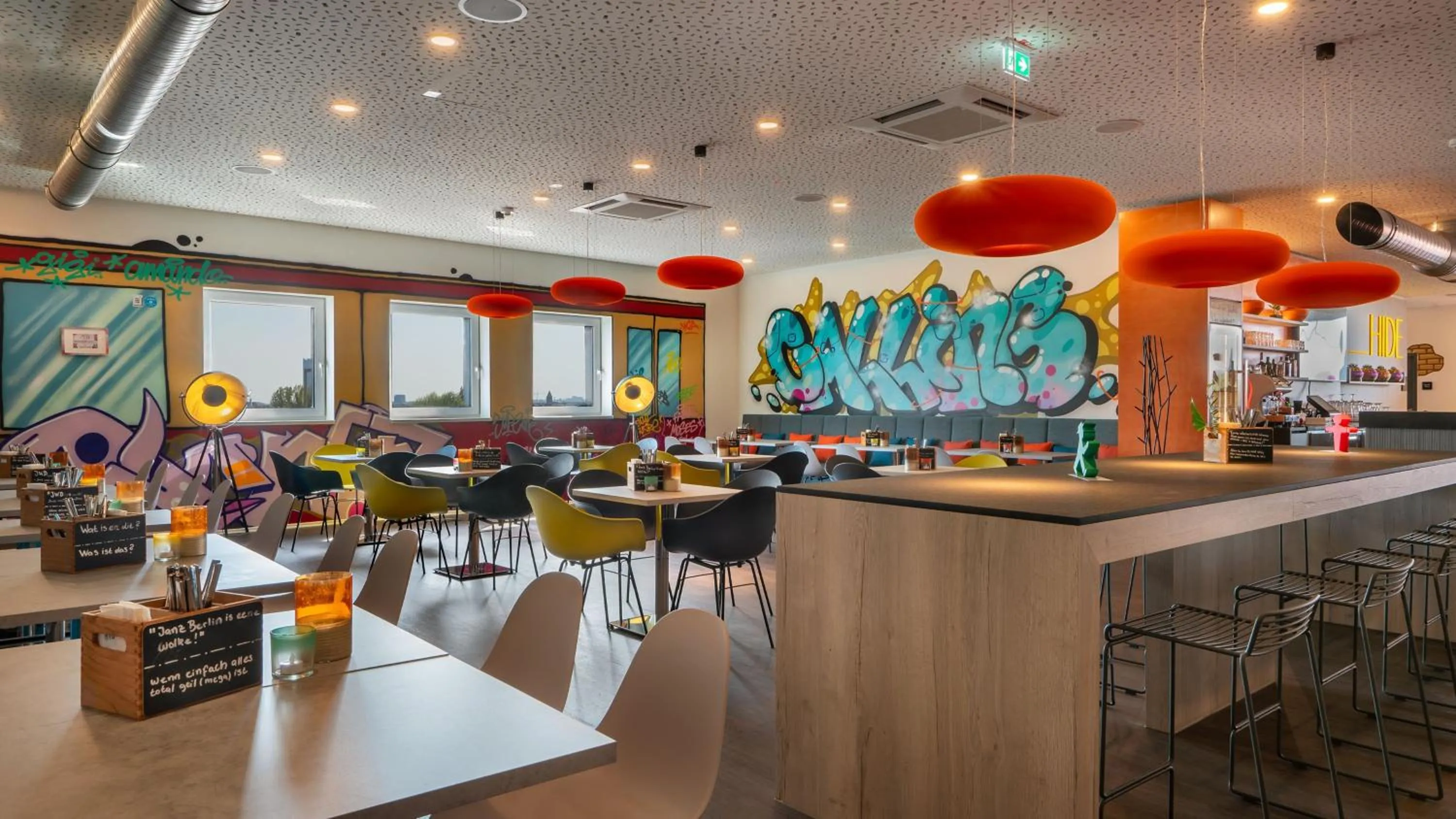 Breakfast in Holiday Inn - the niu, Hide Berlin Friedrichshain by IHG