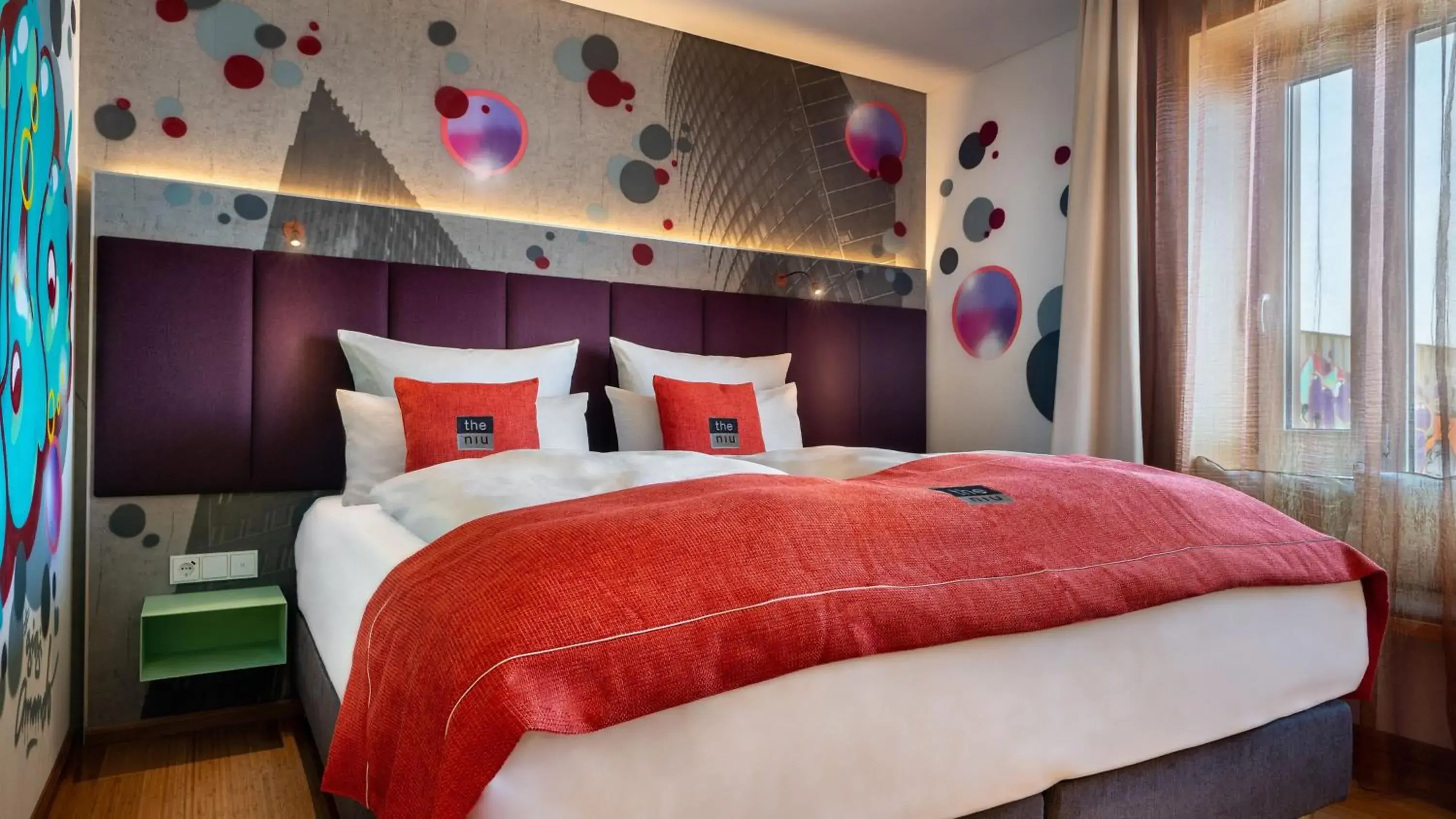 Photo of the whole room, Bed in Holiday Inn - the niu, Hide Berlin Friedrichshain by IHG Photo of the whole room, Bed in Holiday Inn - the niu, Hide Berlin Friedrichshain by IHG