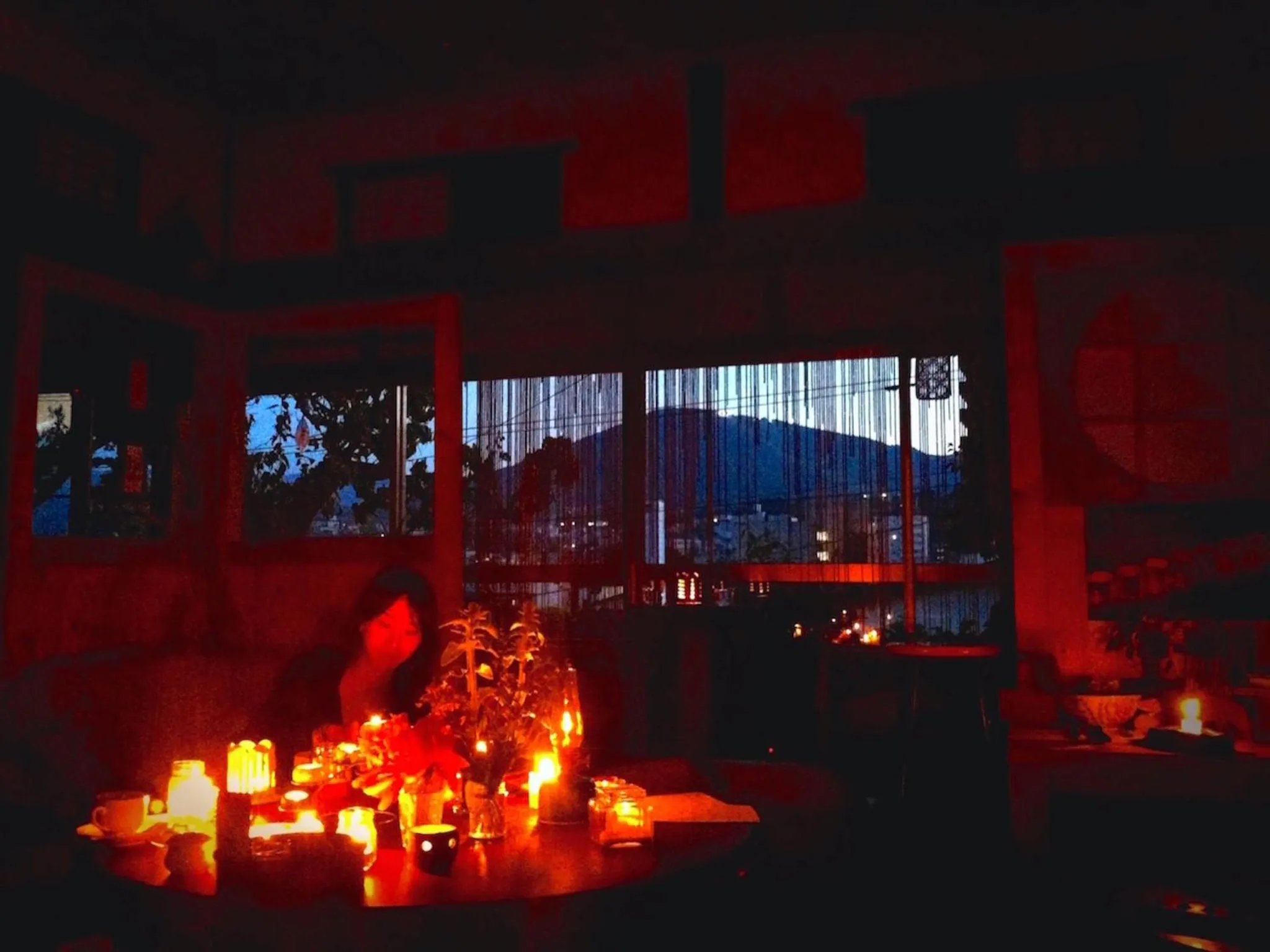 Communal lounge/ TV room in The Otaornai Backpacker's Hostel Morinoki