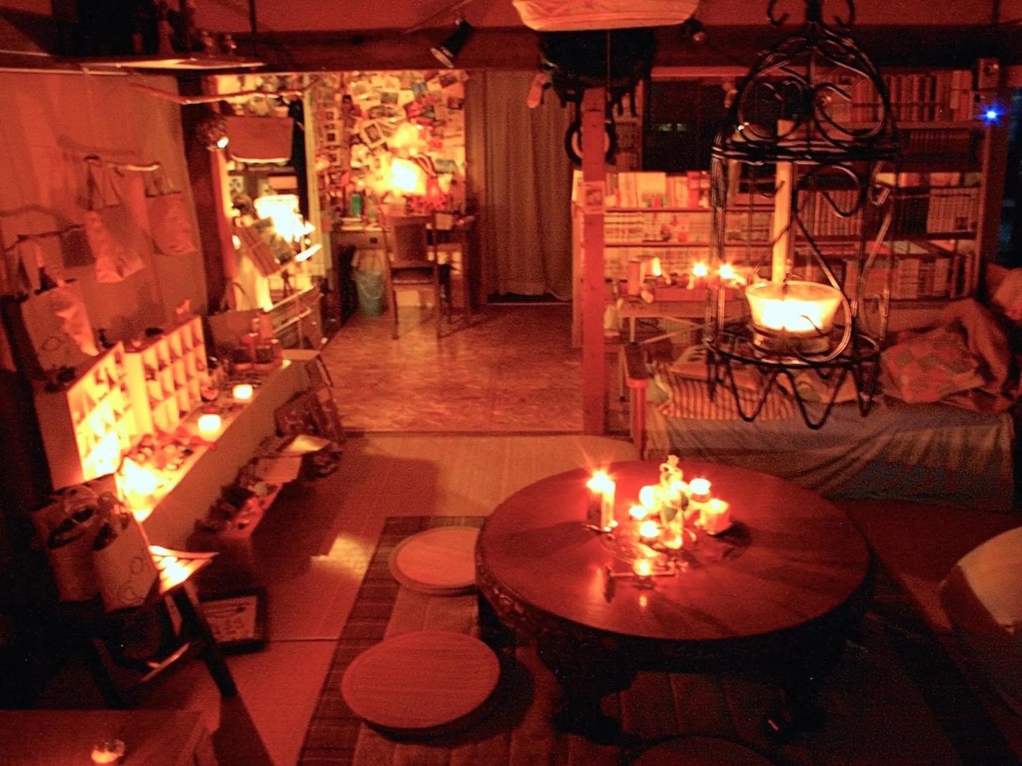 Communal lounge/ TV room in The Otaornai Backpacker's Hostel Morinoki