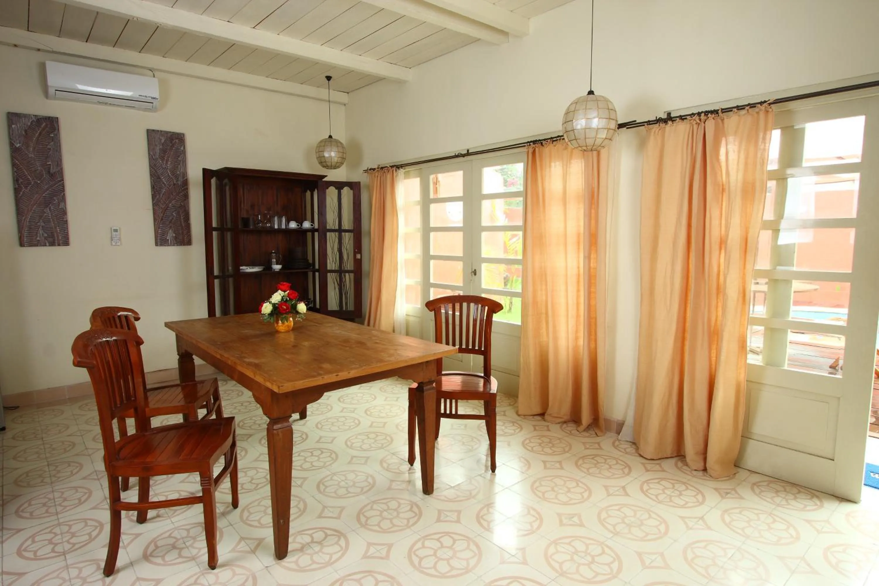 Day in Villa Pondok Terra