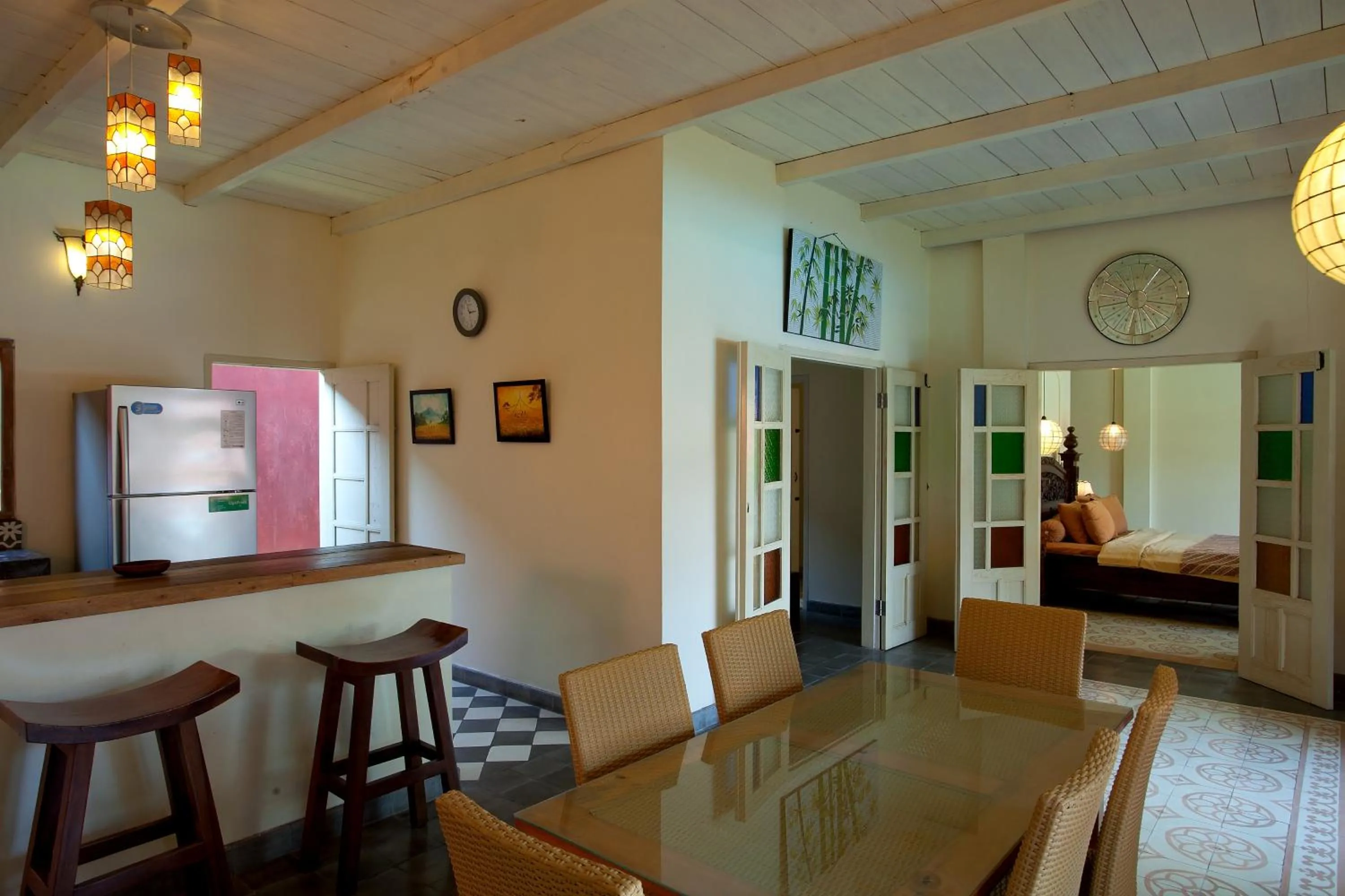 Kitchen or kitchenette in Villa Pondok Terra
