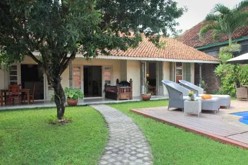 Deluxe Two-Bedroom Villa with Private Pool in Villa Pondok Terra Deluxe Two-Bedroom Villa with Private Pool in Villa Pondok Terra