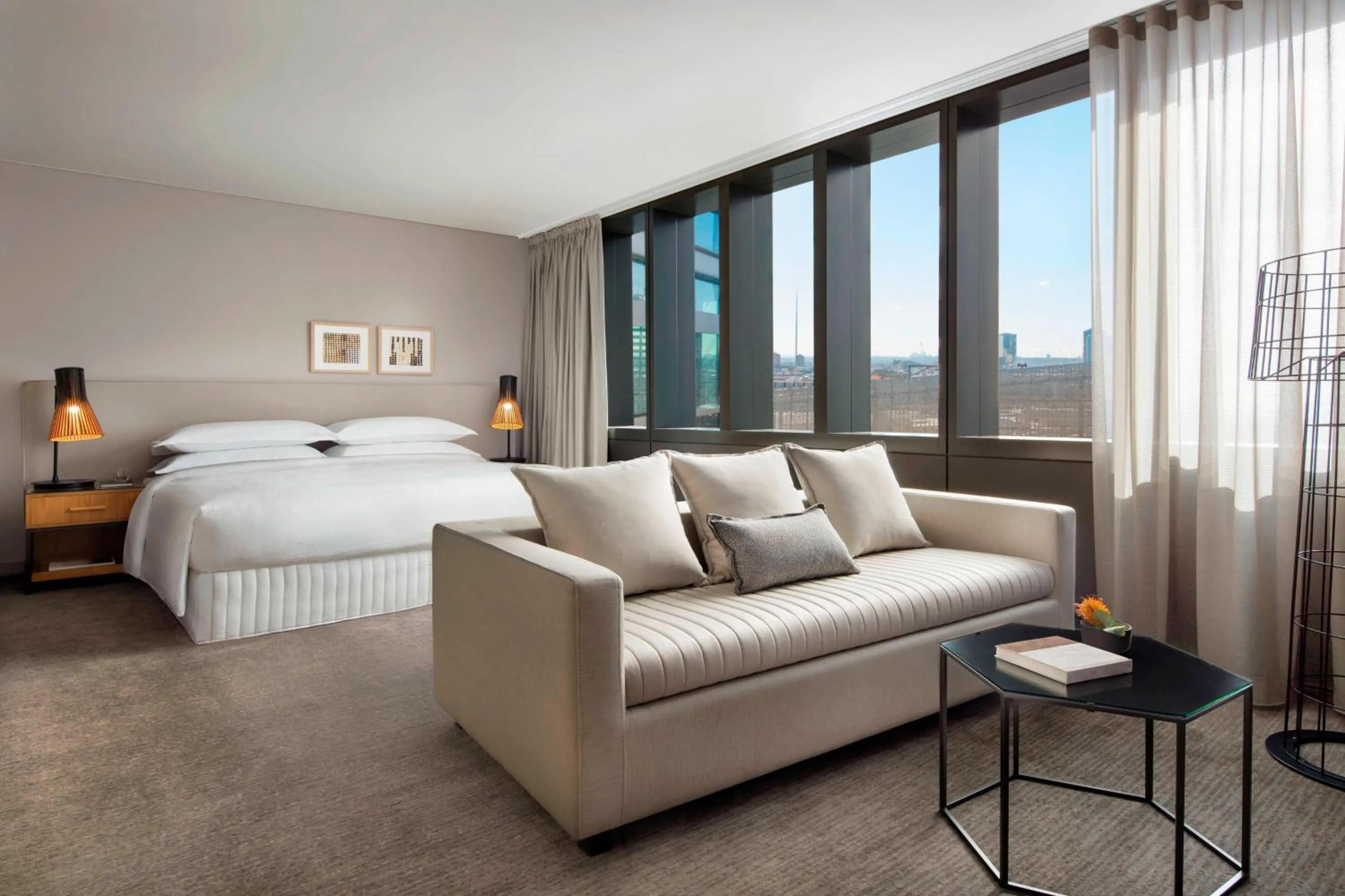 Bedroom, Bed in Four Points by Sheraton Sydney, Central Park