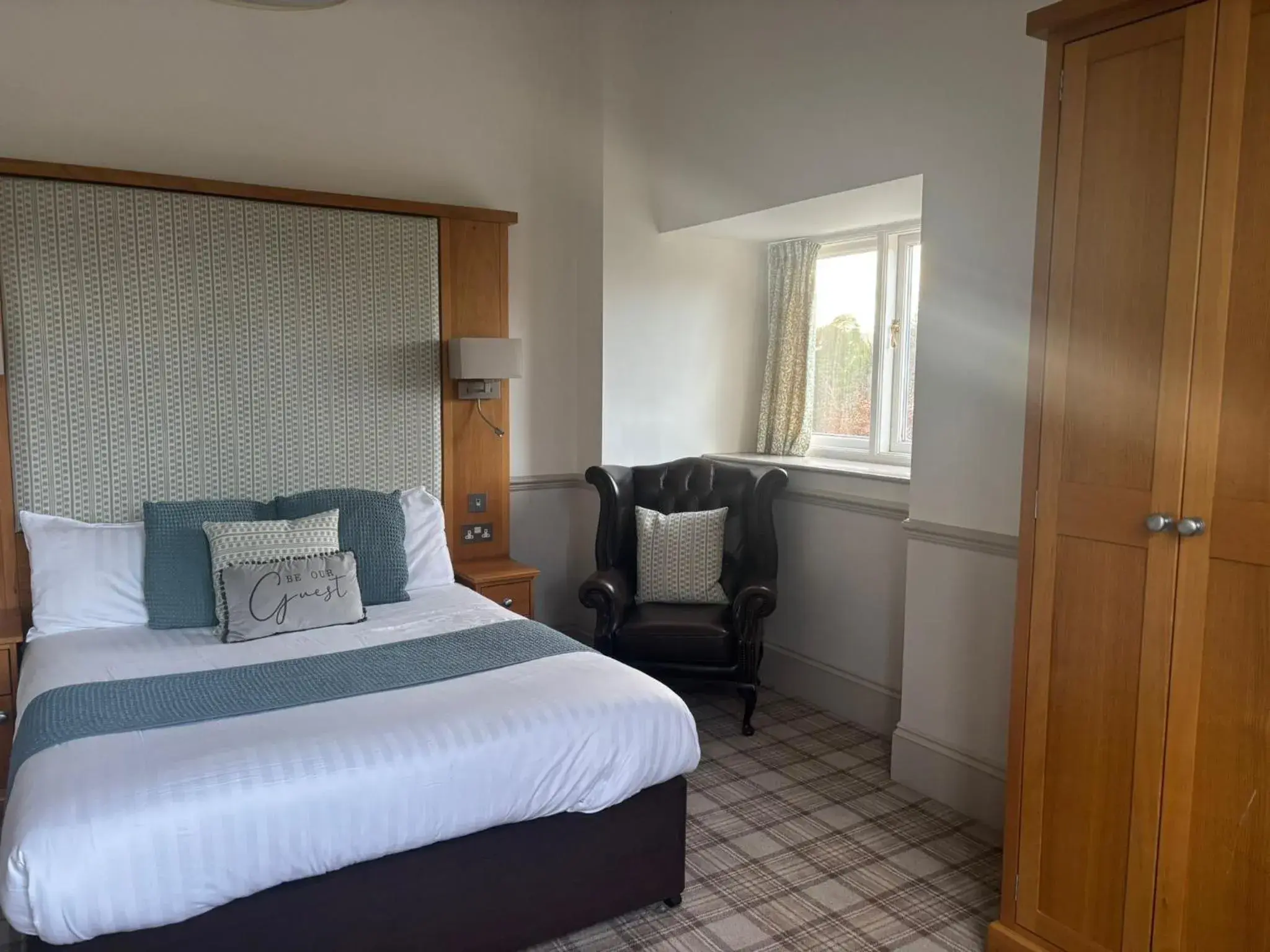 Superior Double Room in Windermere Park B&B inc Free off-site Health Club Superior Double Room in Windermere Park B&B inc Free off-site Health Club