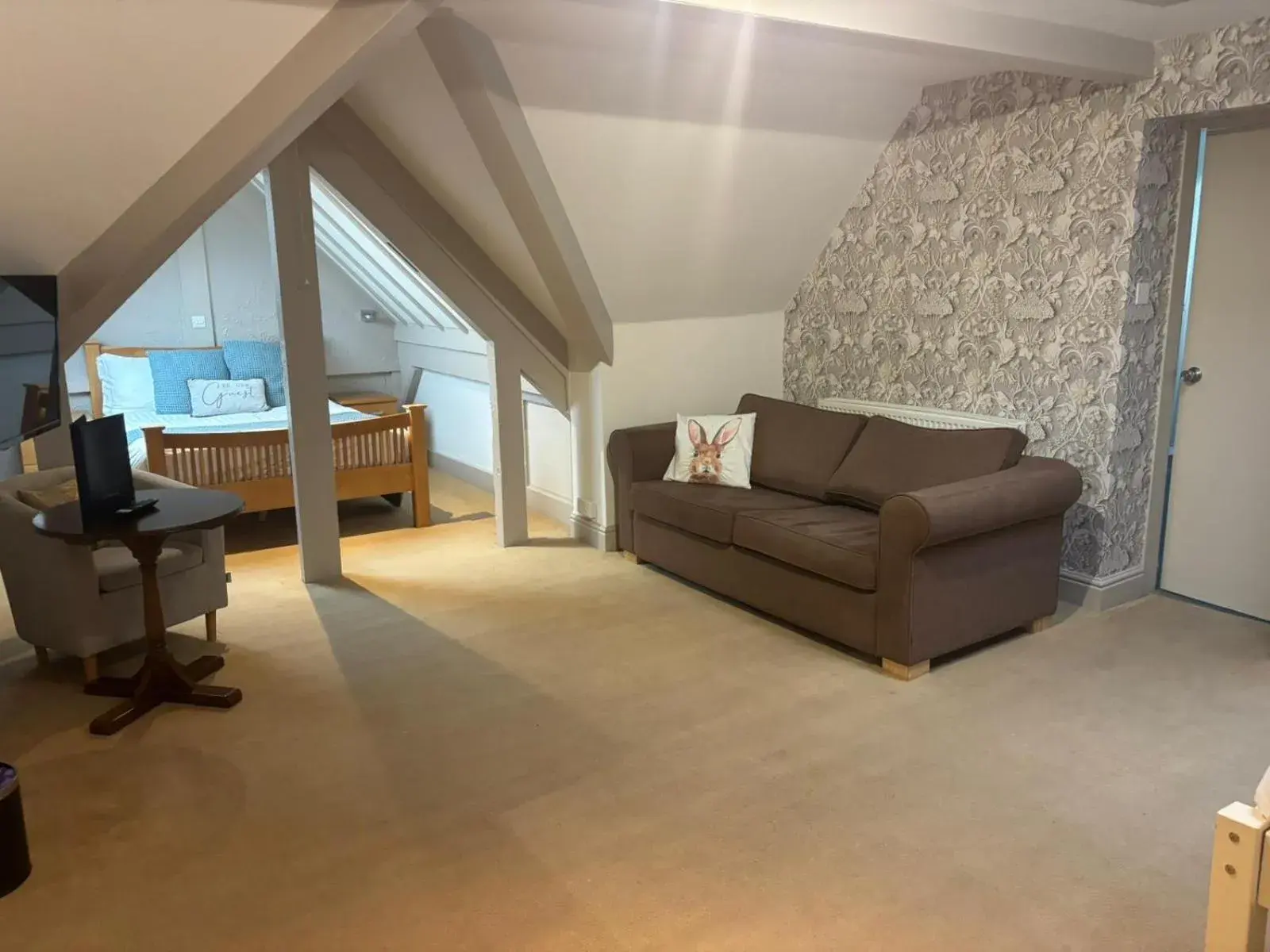 Family Suite in Windermere Park B&B inc Free off-site Health Club Family Suite in Windermere Park B&B inc Free off-site Health Club