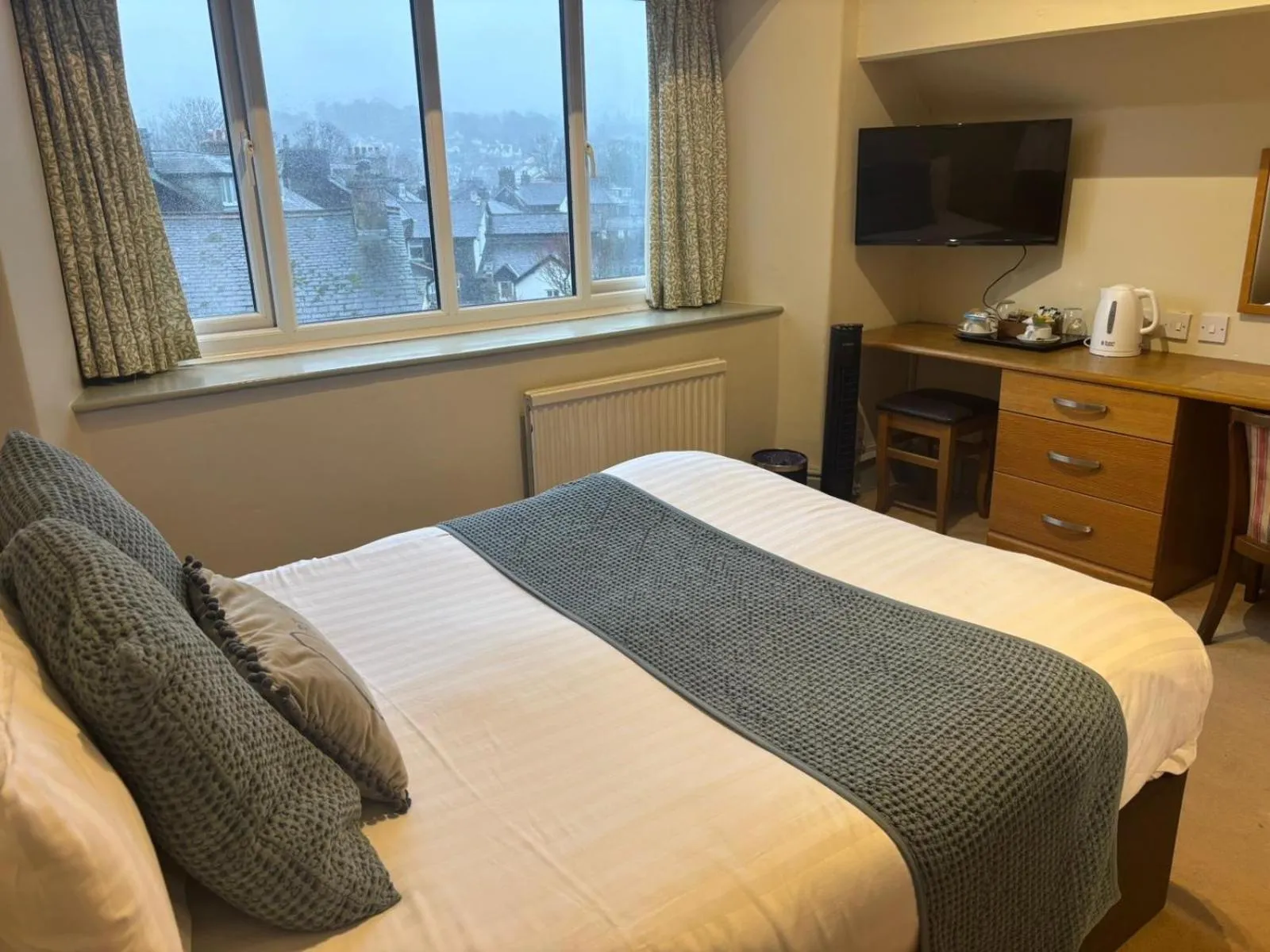 Bed in Windermere Park B&B inc Free off-site Health Club