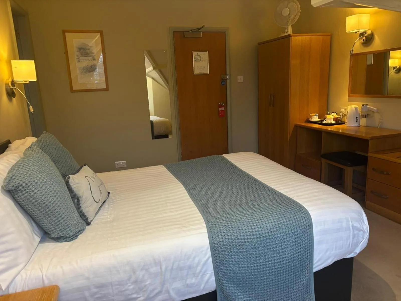 Bedroom, Bed in Windermere Park B&B inc Free off-site Health Club