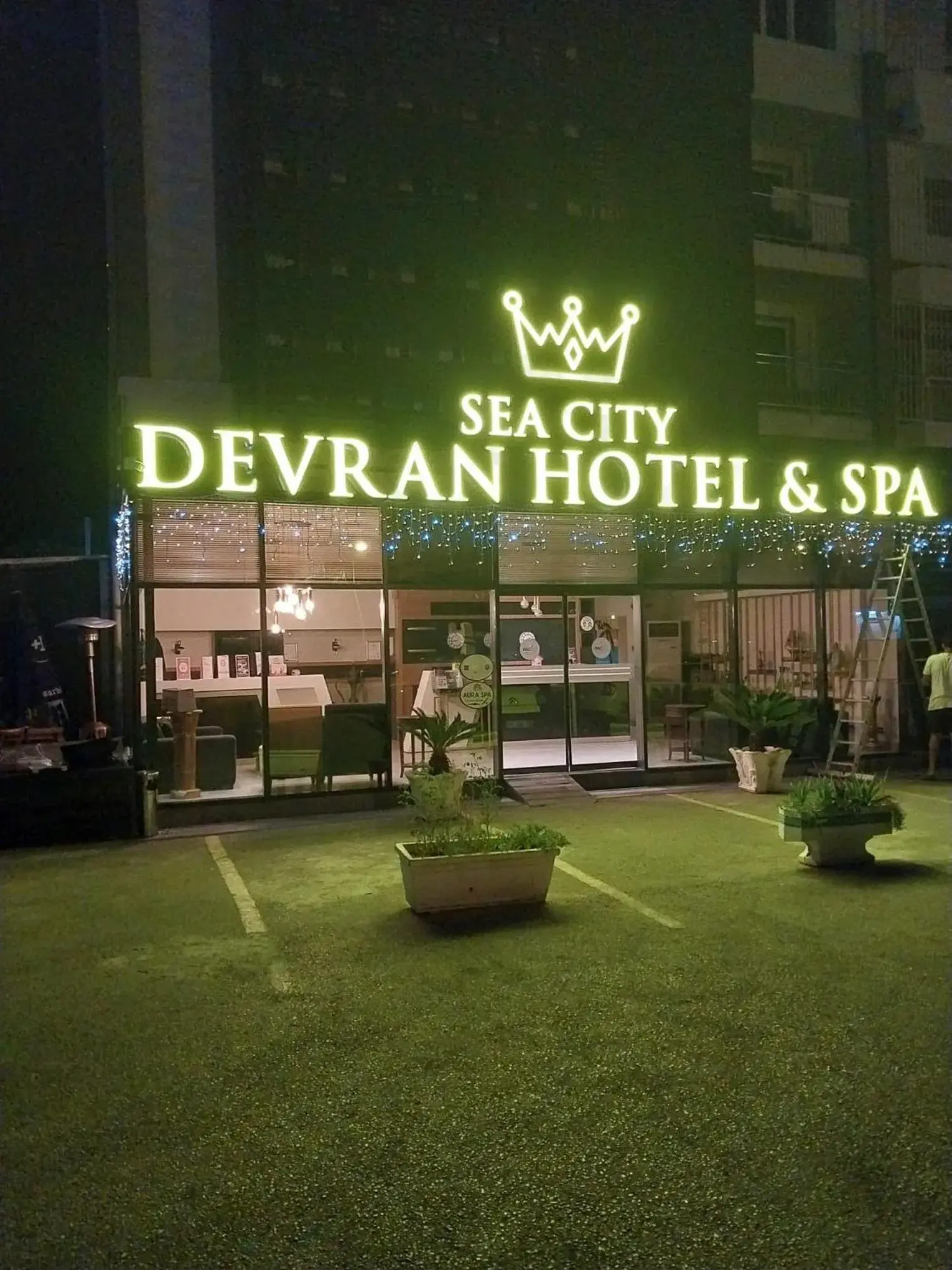 Property building in Sea City Devran Hotel & Spa Property building in Sea City Devran Hotel & Spa
