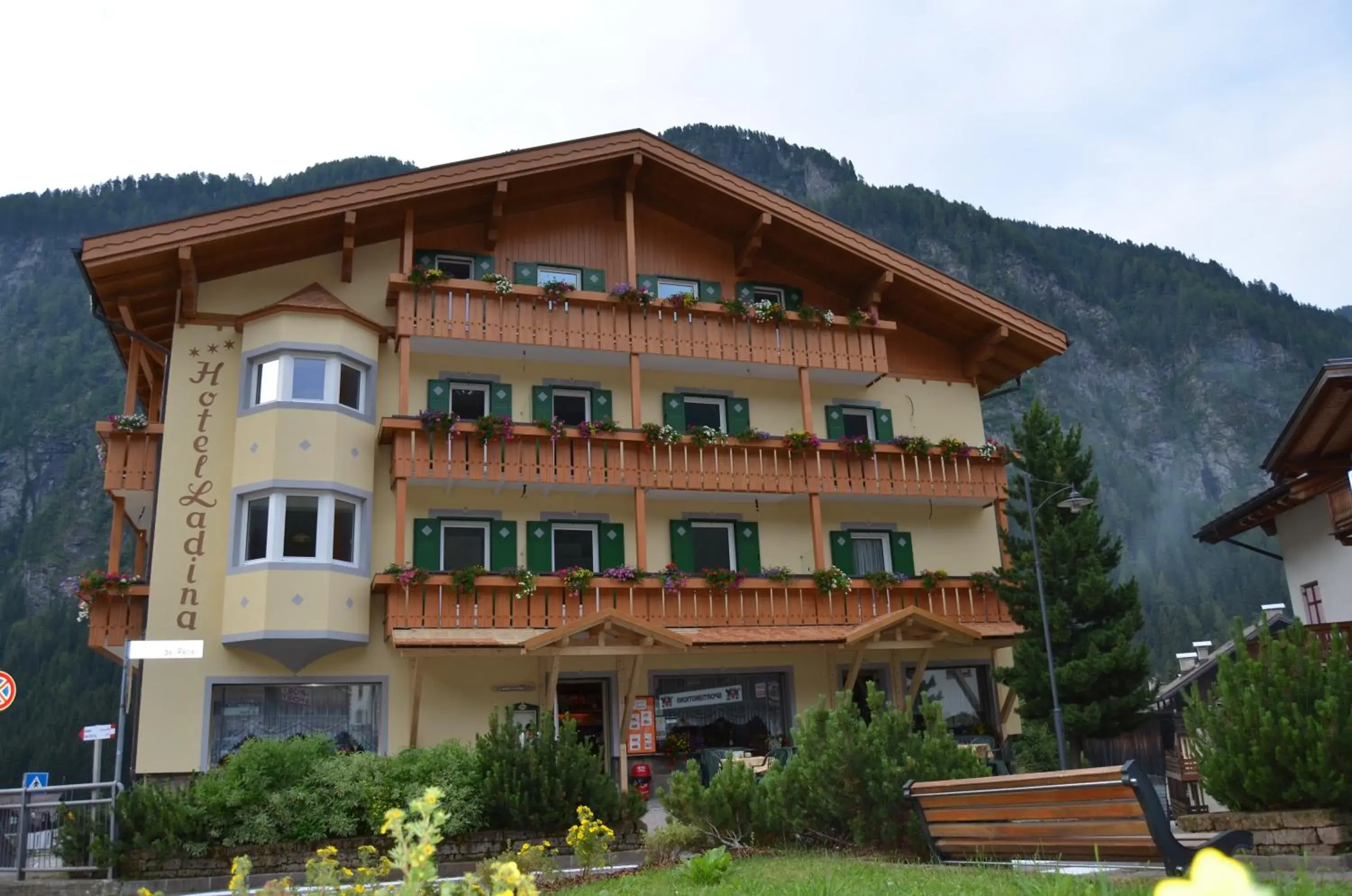 Hotel Ladina Hotel Ladina