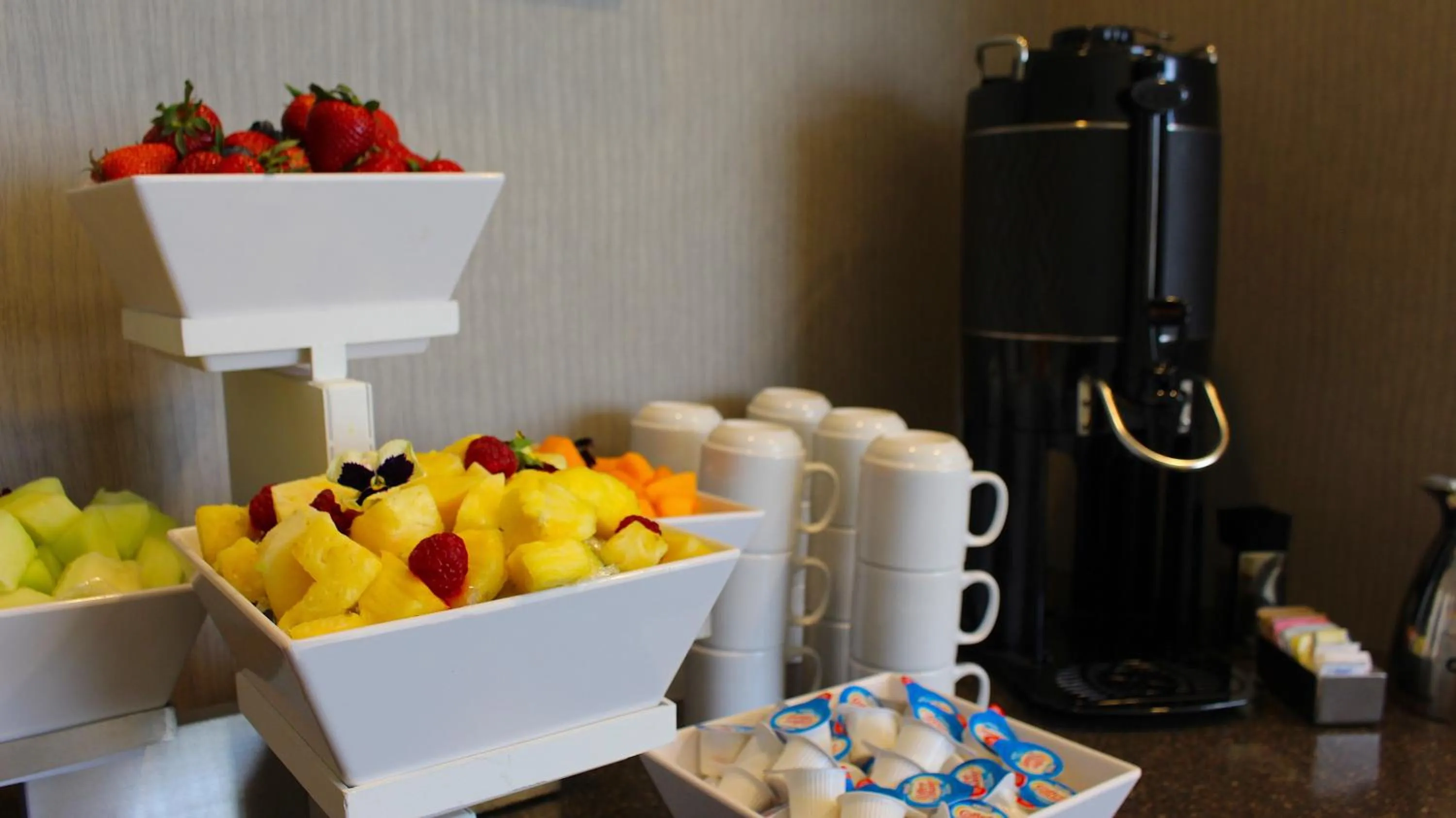 Breakfast in DoubleTree by Hilton Miami Doral