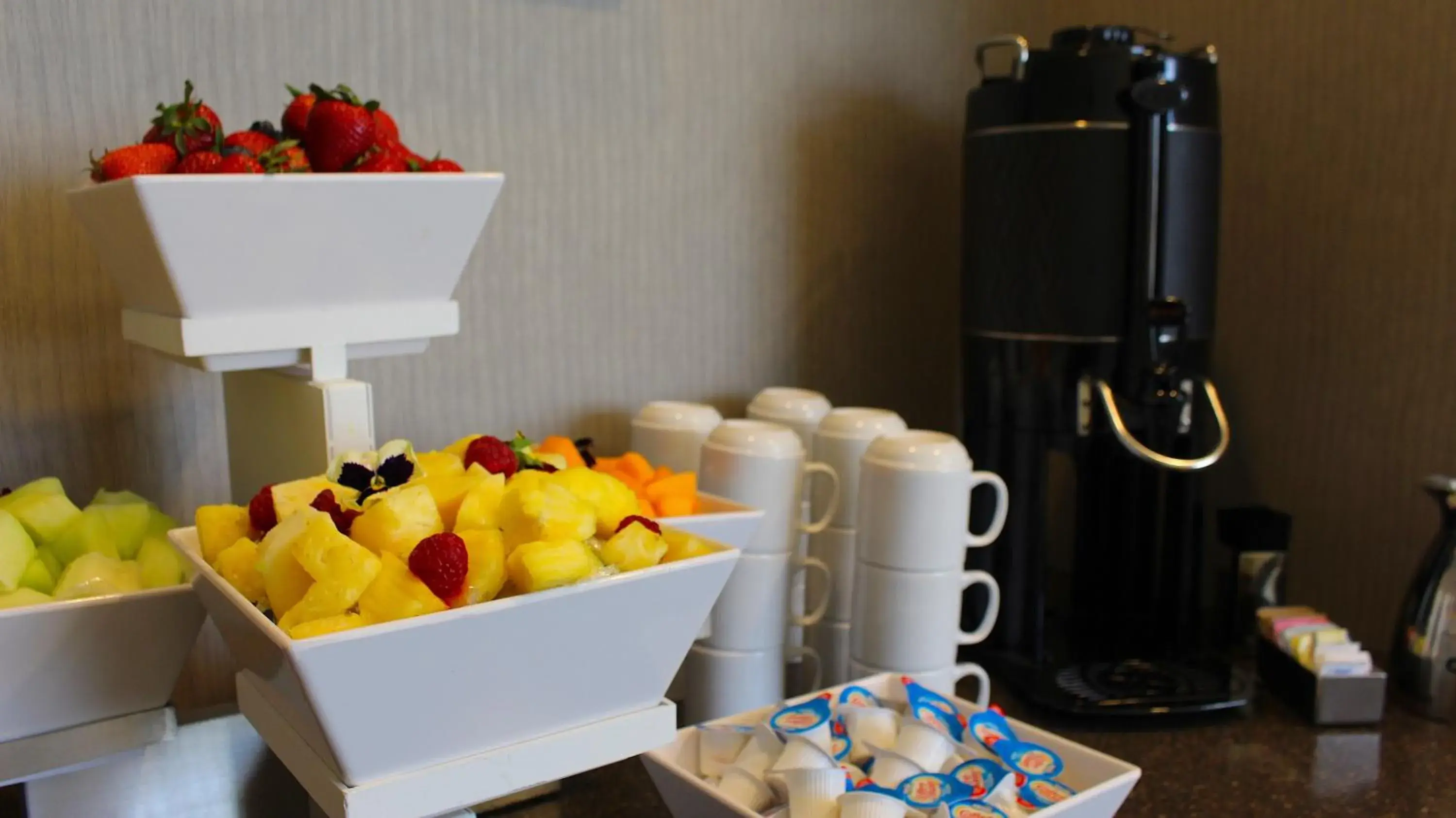 Breakfast in DoubleTree by Hilton Miami Doral Breakfast in DoubleTree by Hilton Miami Doral