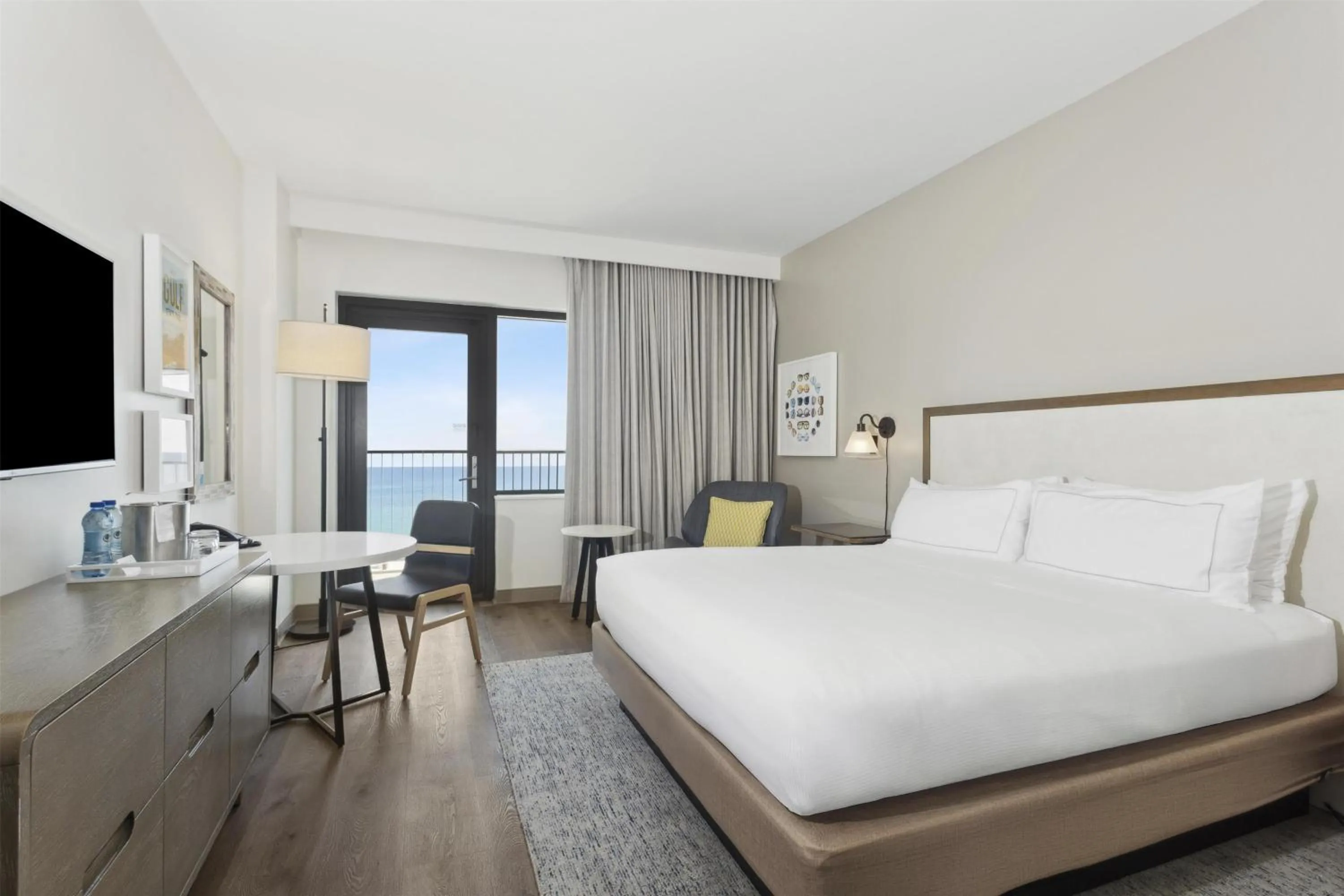 Bed in The Lodge at Gulf State Park, A Hilton Hotel