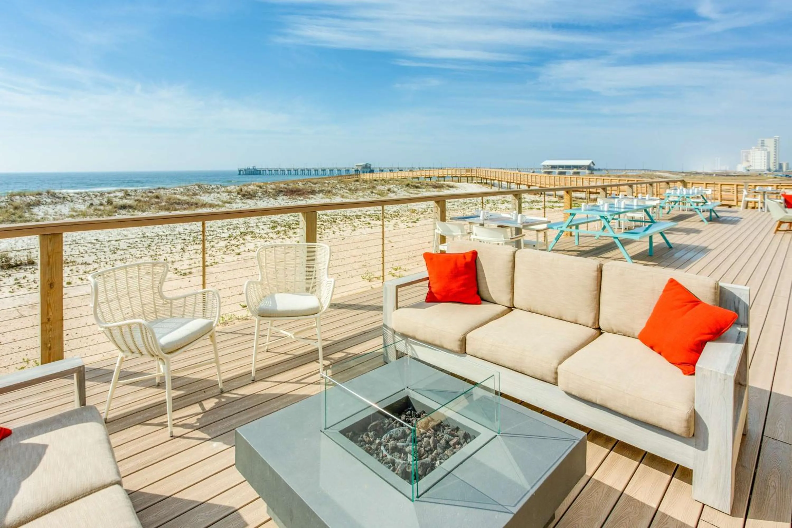 Dining area in The Lodge at Gulf State Park, A Hilton Hotel