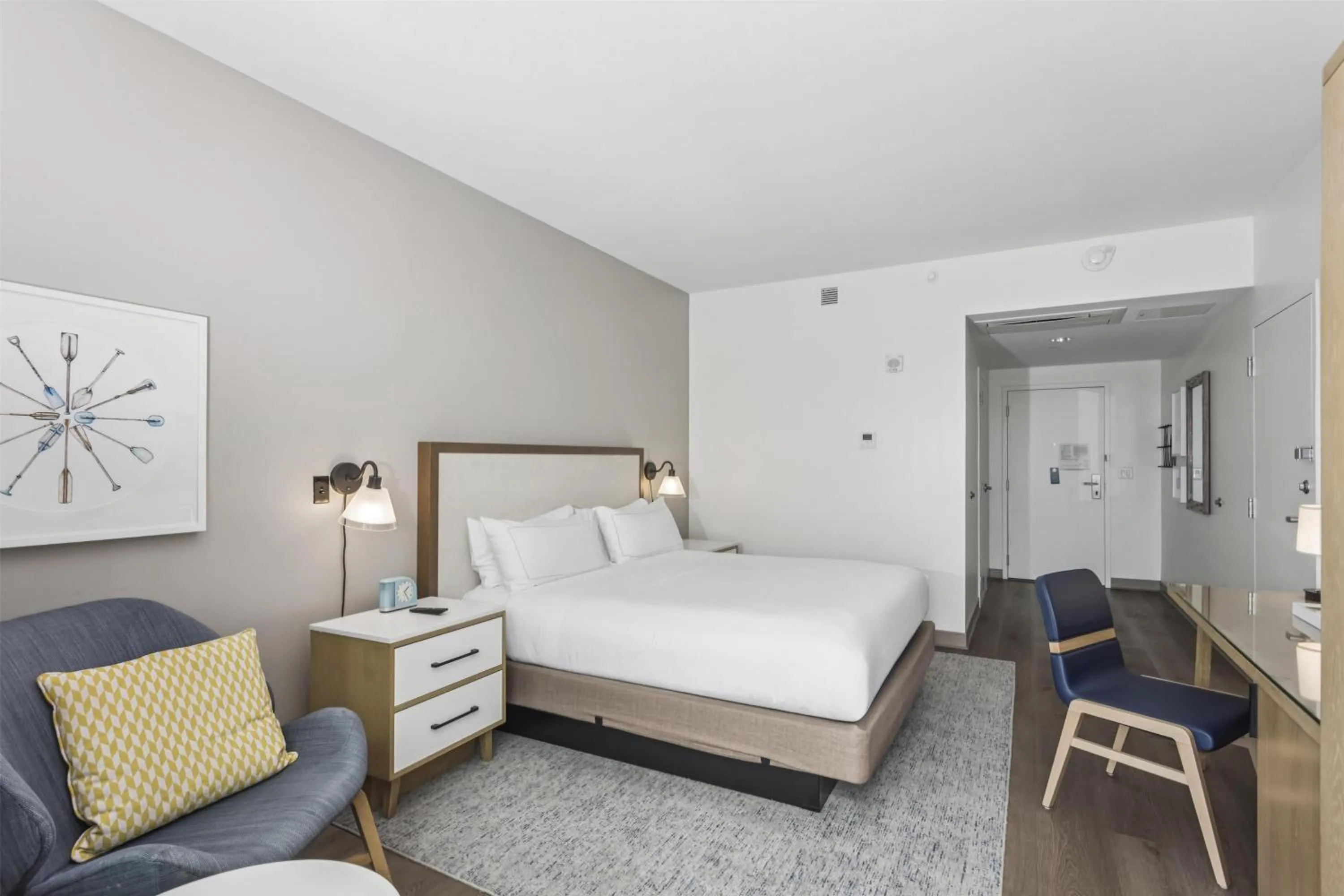 Bed in The Lodge at Gulf State Park, A Hilton Hotel