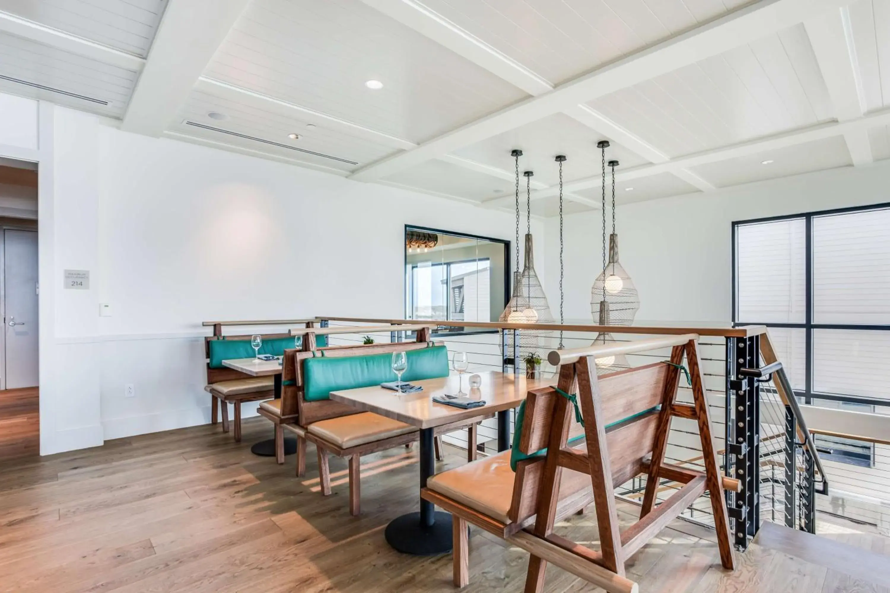 Restaurant/places to eat in The Lodge at Gulf State Park, A Hilton Hotel Restaurant/places to eat in The Lodge at Gulf State Park, A Hilton Hotel