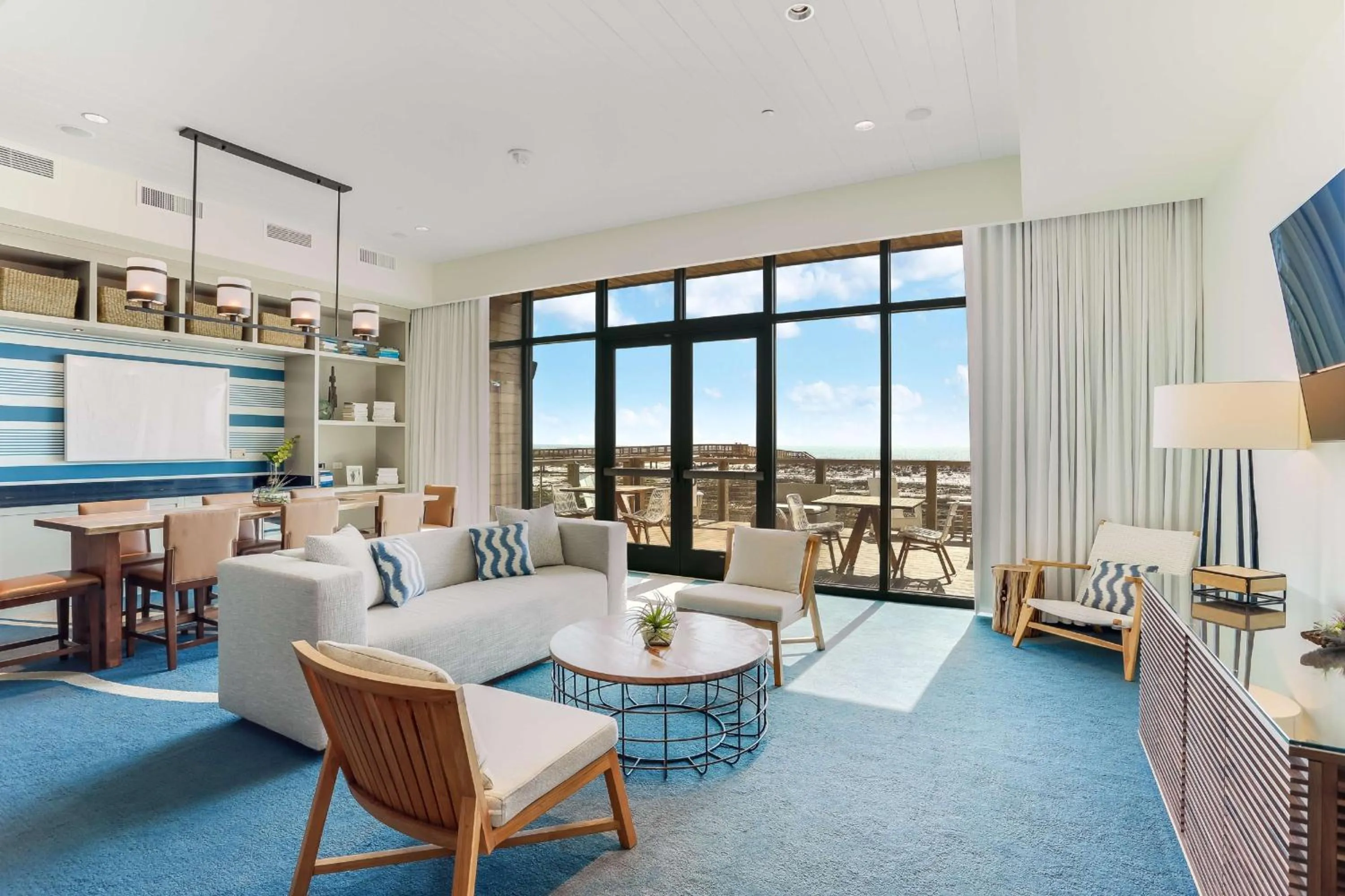 Meeting/conference room in The Lodge at Gulf State Park, A Hilton Hotel