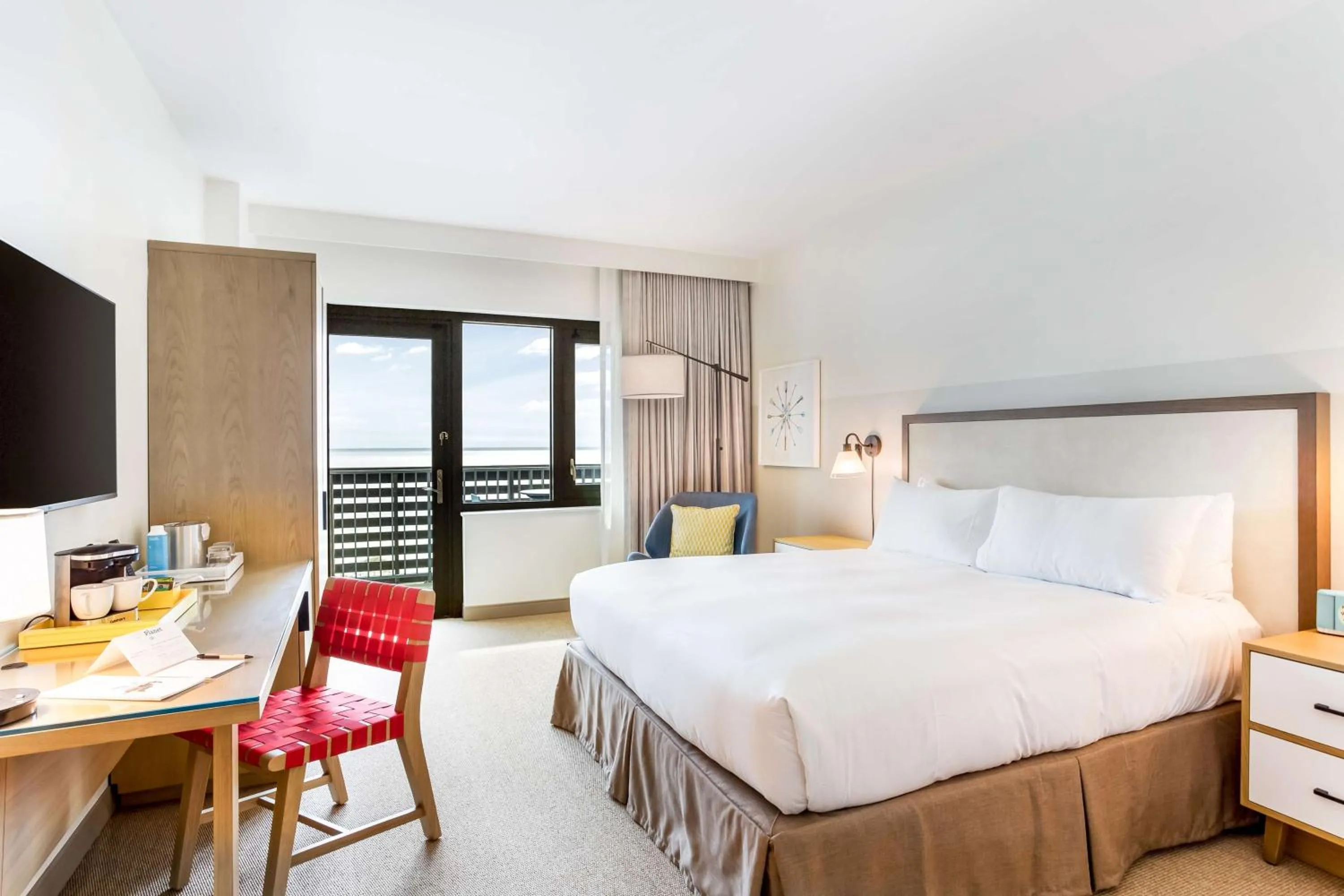 King Room with Balcony and View - Mobility Accessible in The Lodge at Gulf State Park, A Hilton Hotel