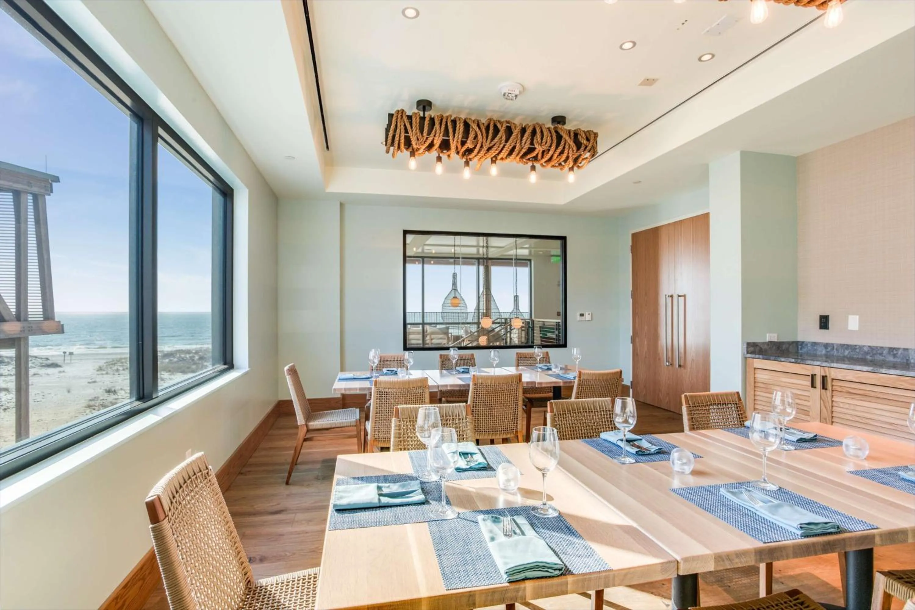 Restaurant/places to eat in The Lodge at Gulf State Park, A Hilton Hotel