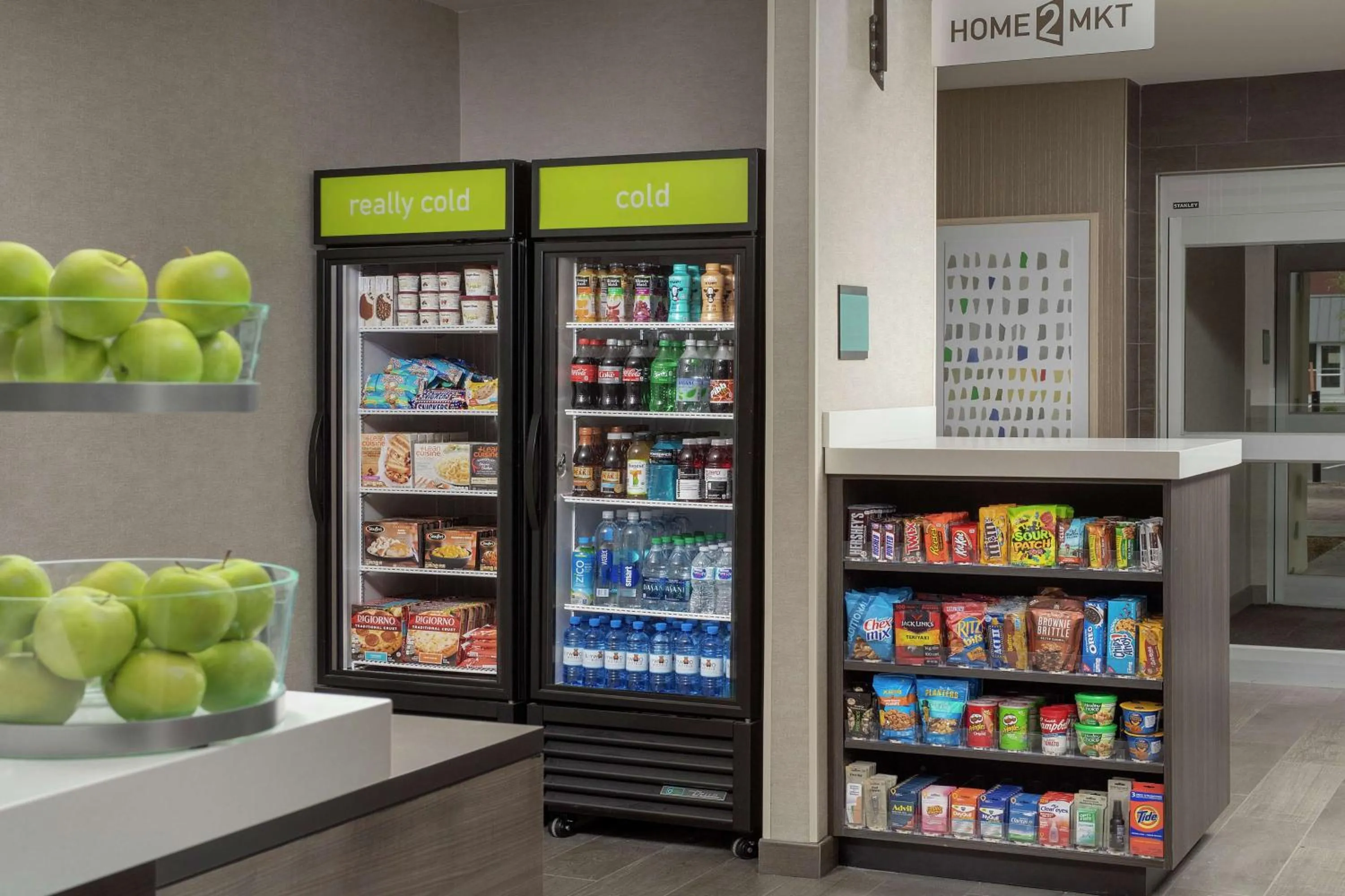 Restaurant/places to eat in Home2 Suites By Hilton Longmont