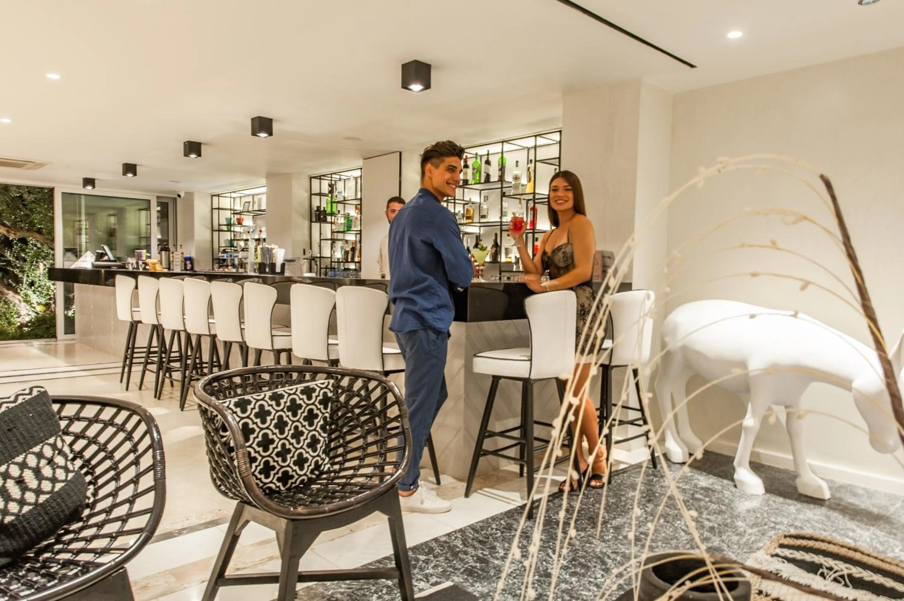 Lounge or bar in Amaronda Resort & Spa Eretria