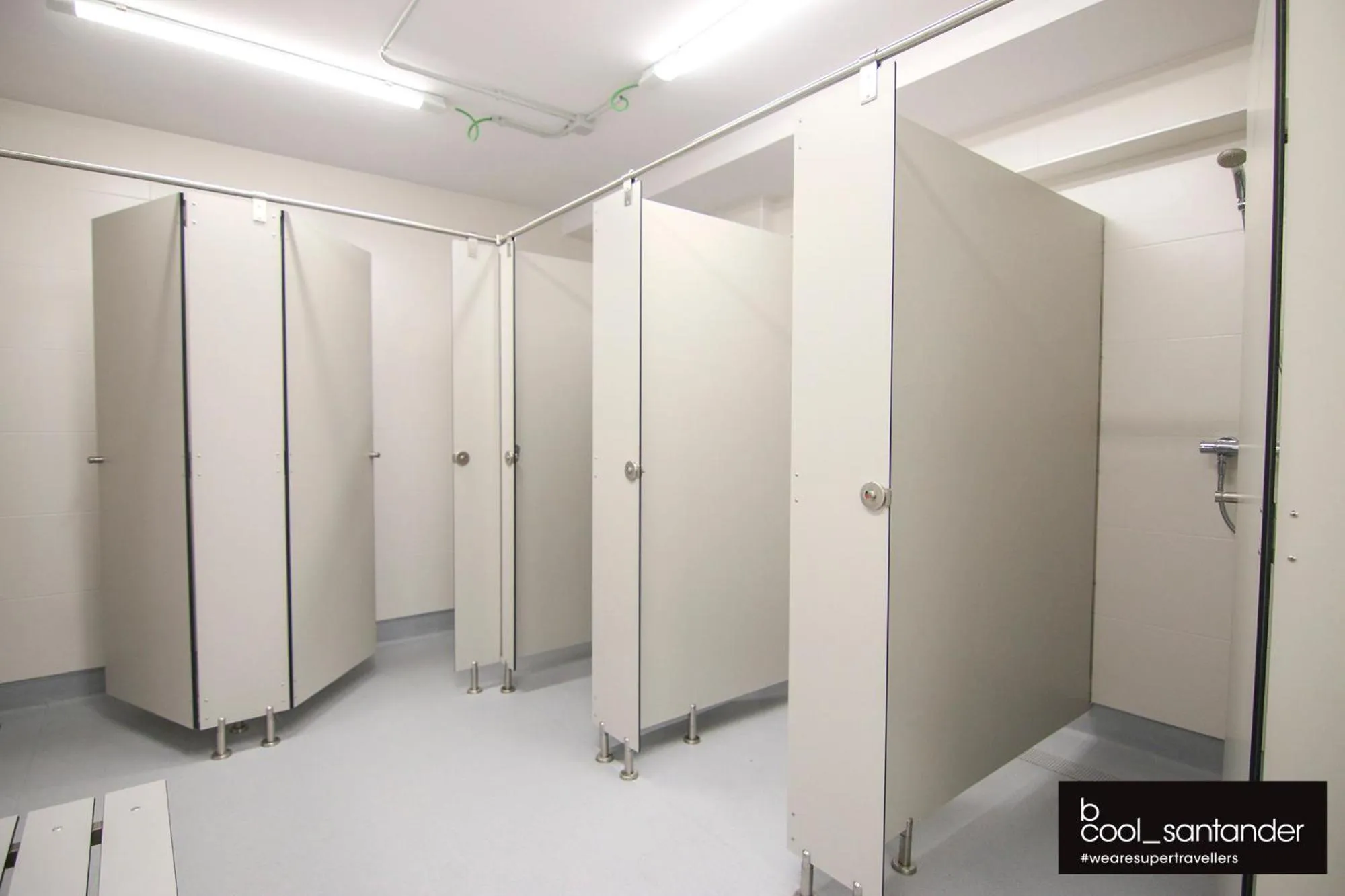 Bathroom in Enjoy Santander