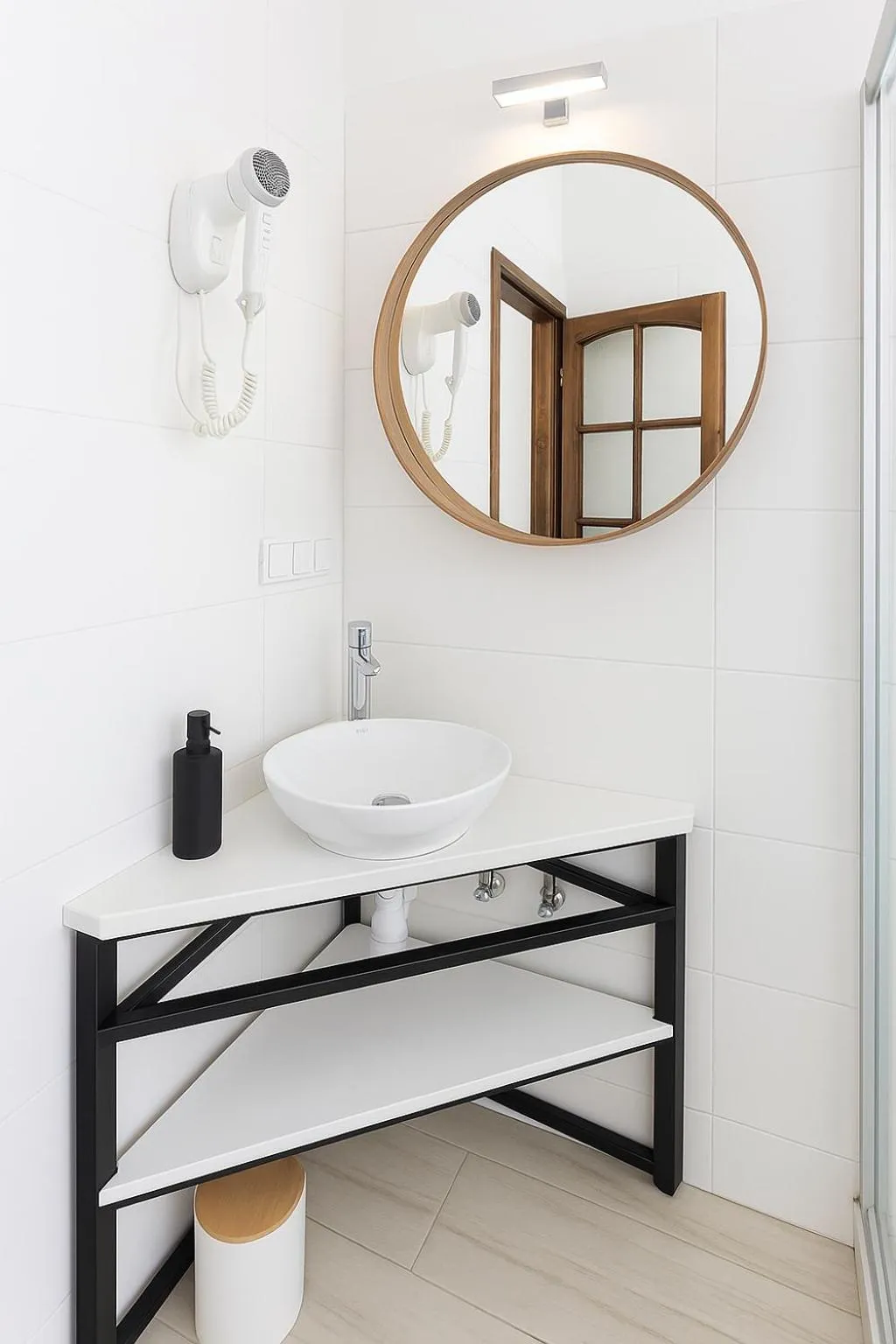 Bathroom in JoValiMarAnt