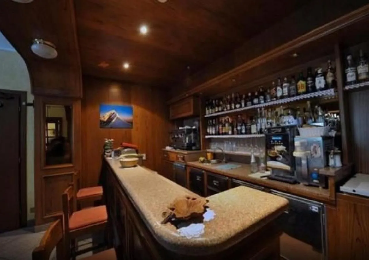 Lounge or bar in Hotel Beau Sejour Pré-Saint-Didier