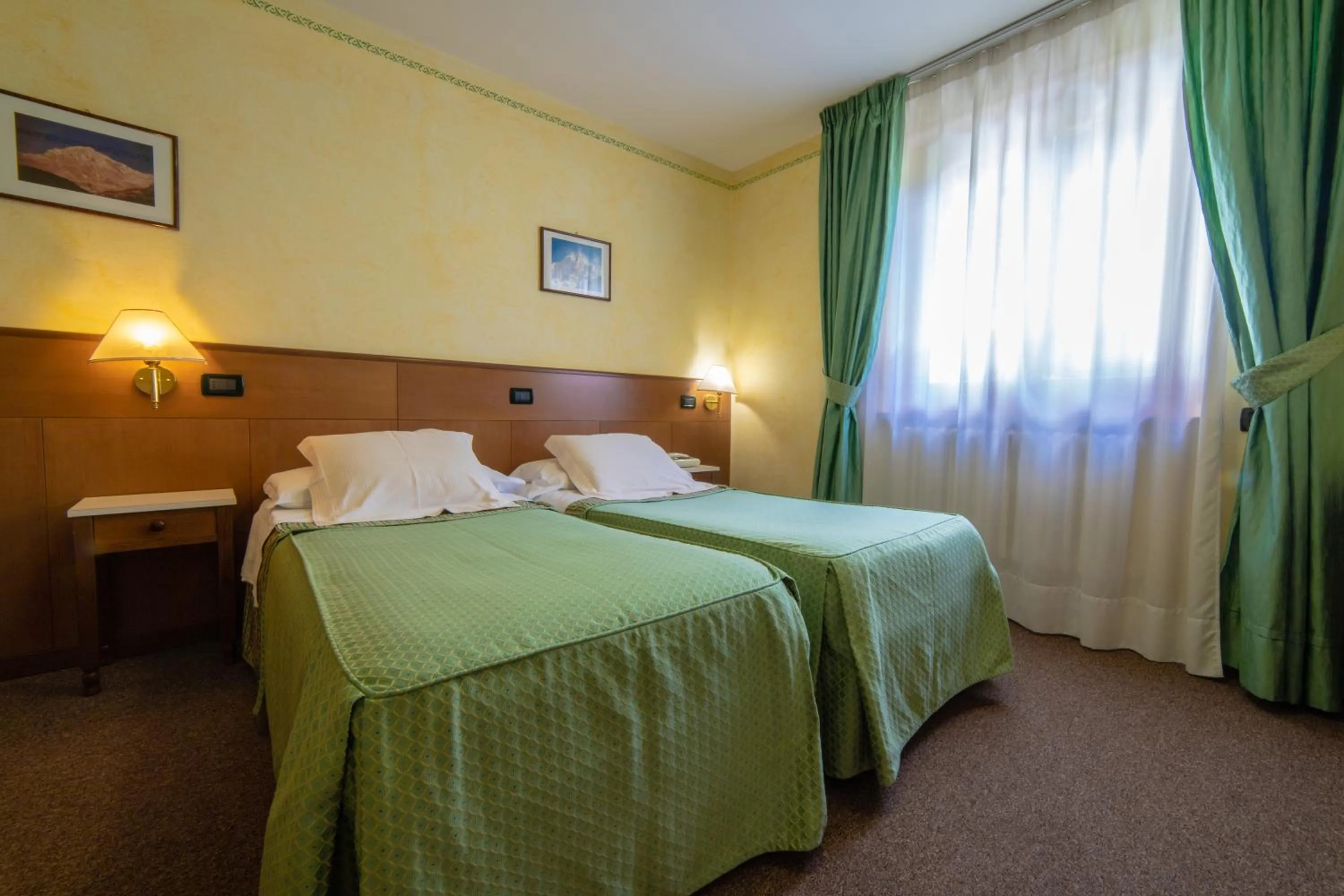 Bed in Hotel Beau Sejour Pré-Saint-Didier