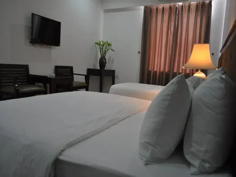 Double Room in The Grand Hotel Double Room in The Grand Hotel