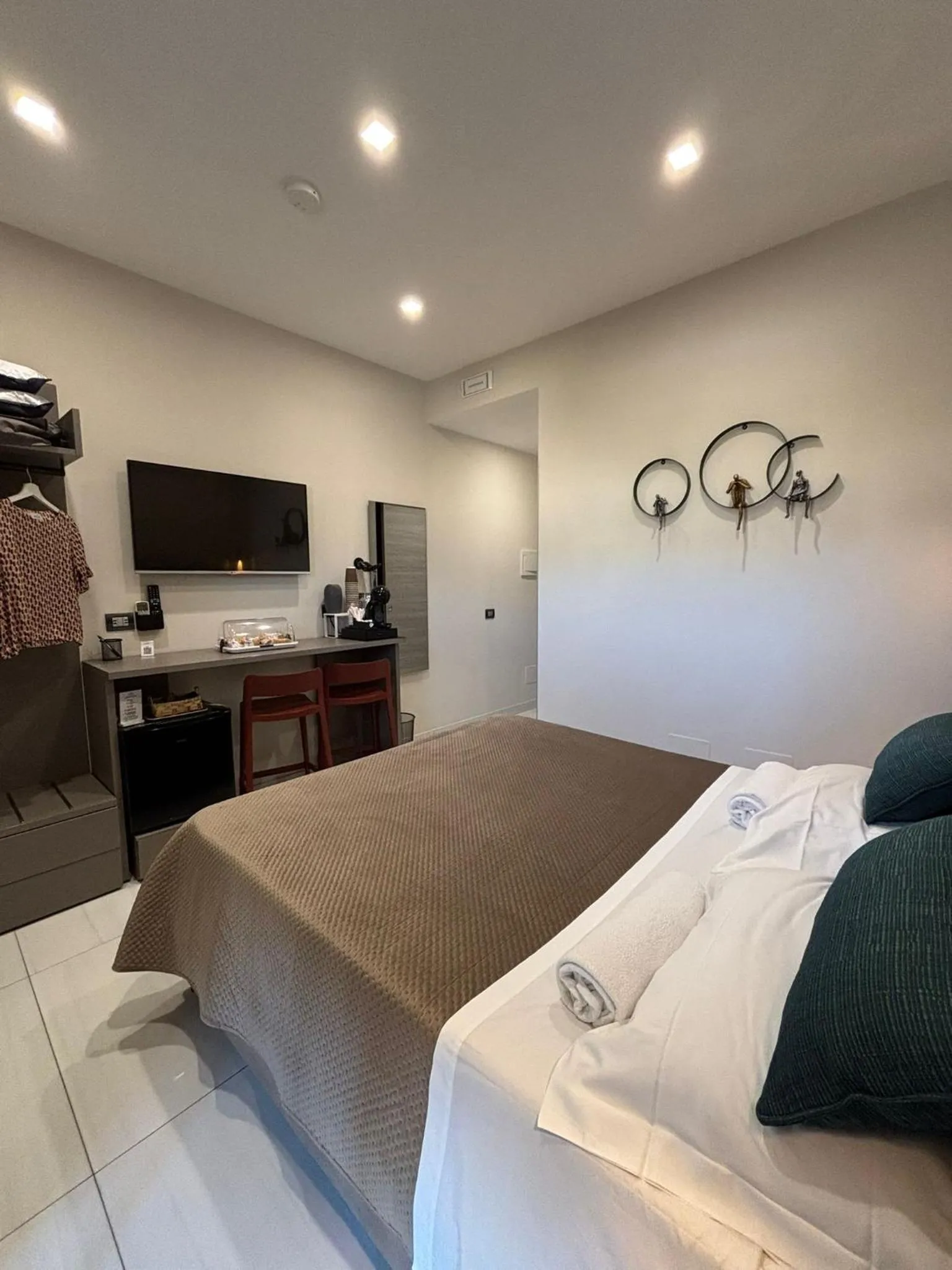 Bedroom, Bed in Estate4home - ChristAl