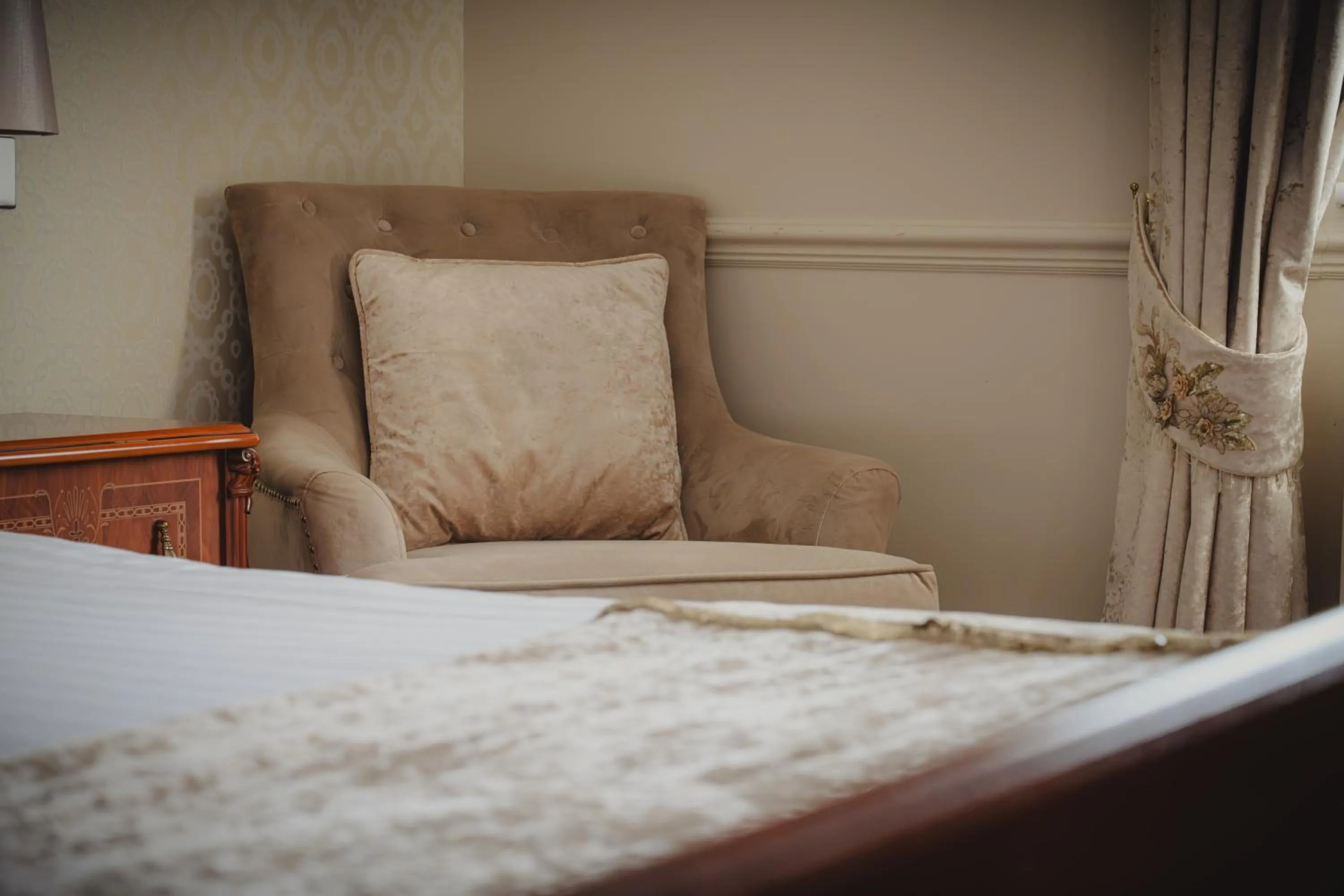 Bed in The Ashbourne Hotel