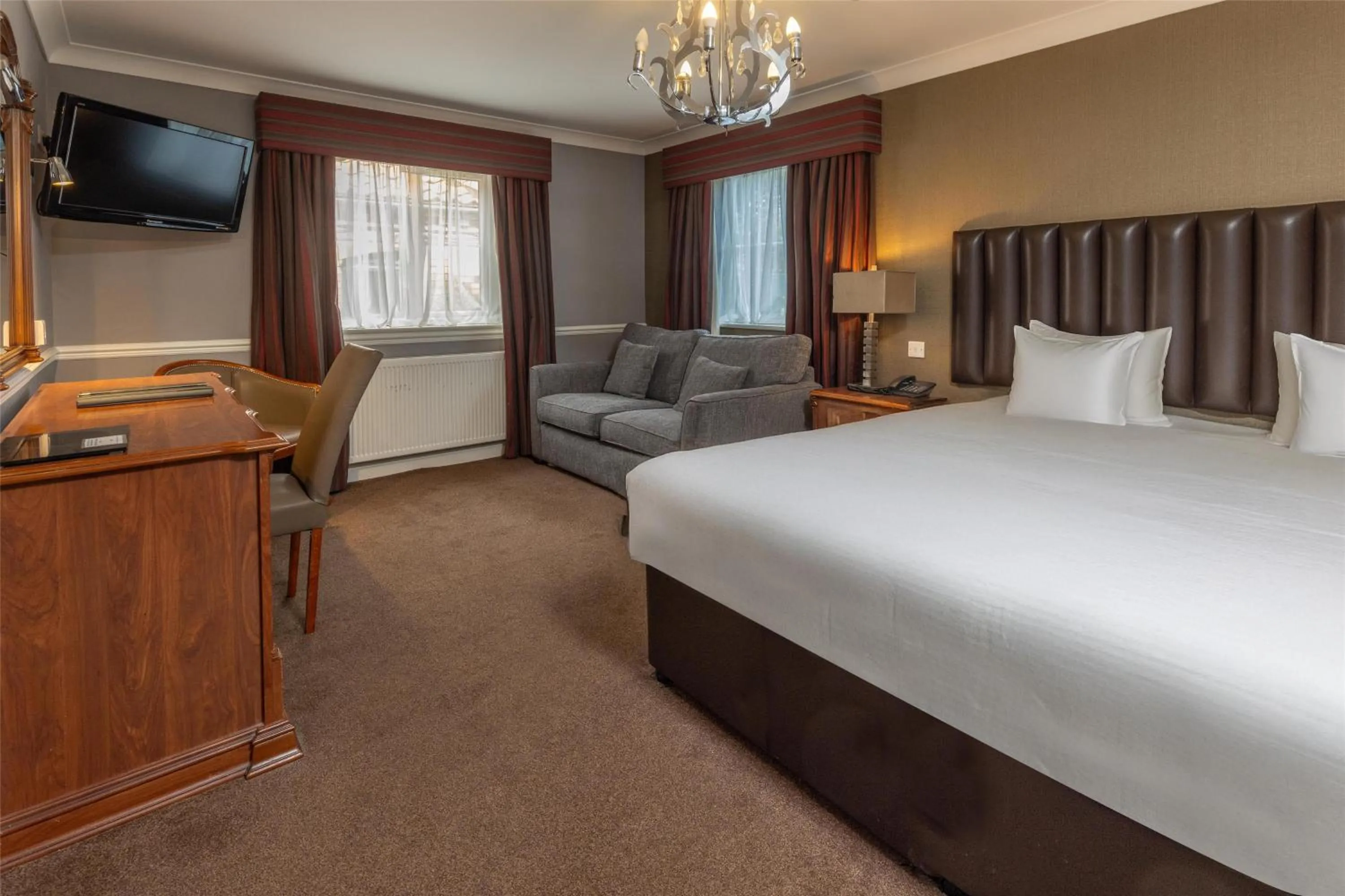 Bedroom, Bed in The Ashbourne Hotel, BW Signature Collection