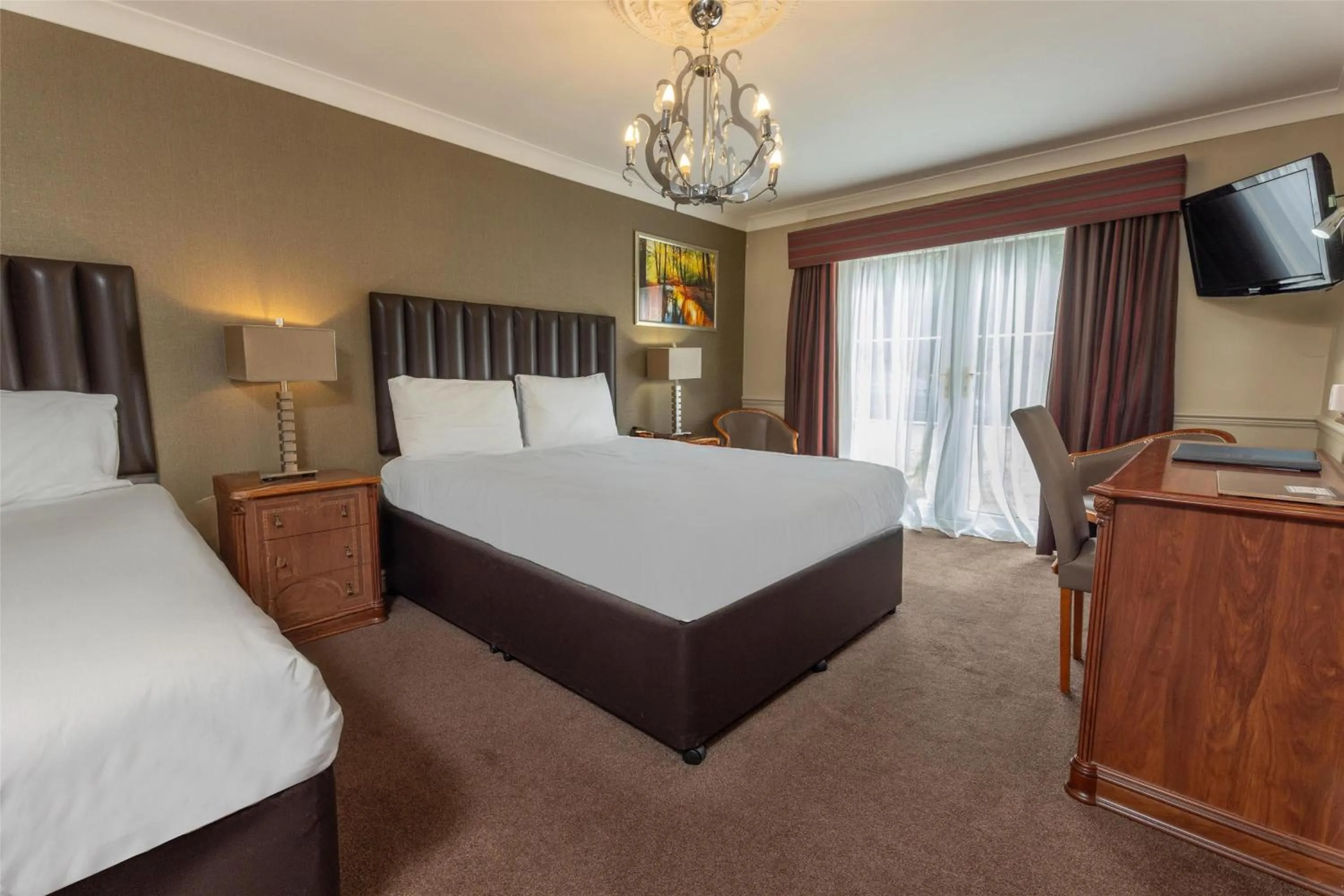 Bedroom, Bed in The Ashbourne Hotel, BW Signature Collection