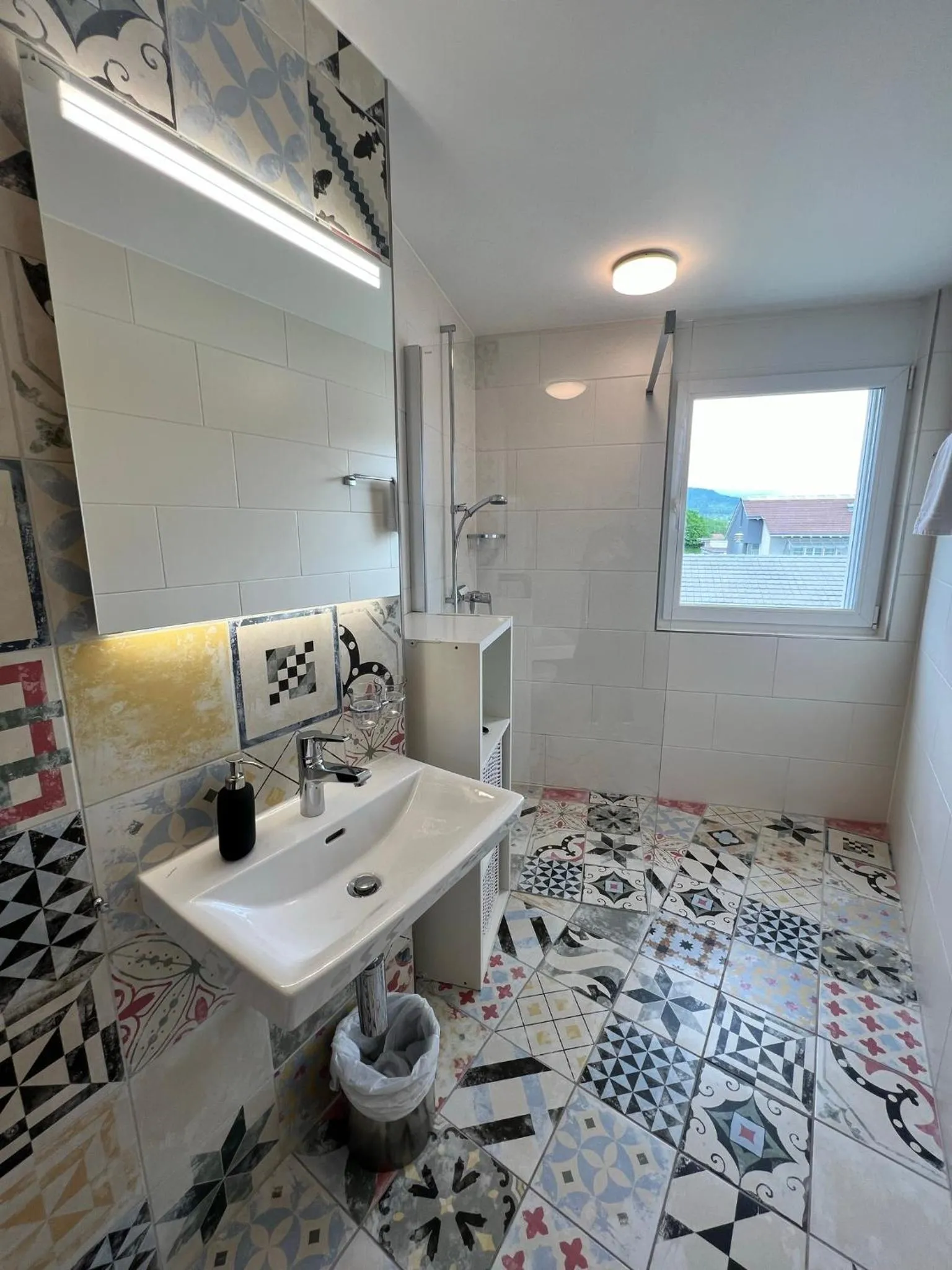 Bathroom in smartroom Rössli Hunzenschwil