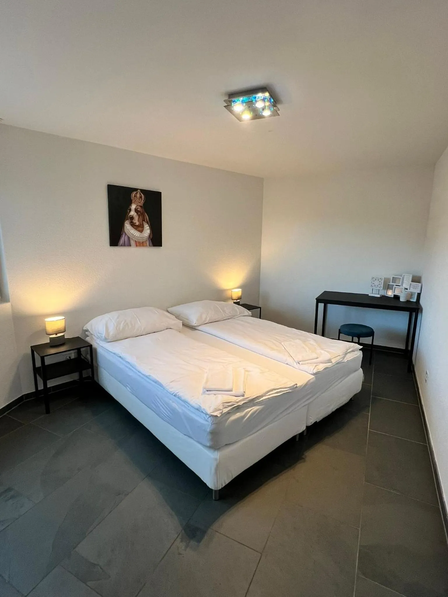 Bedroom, Bed in smartroom Rössli Hunzenschwil