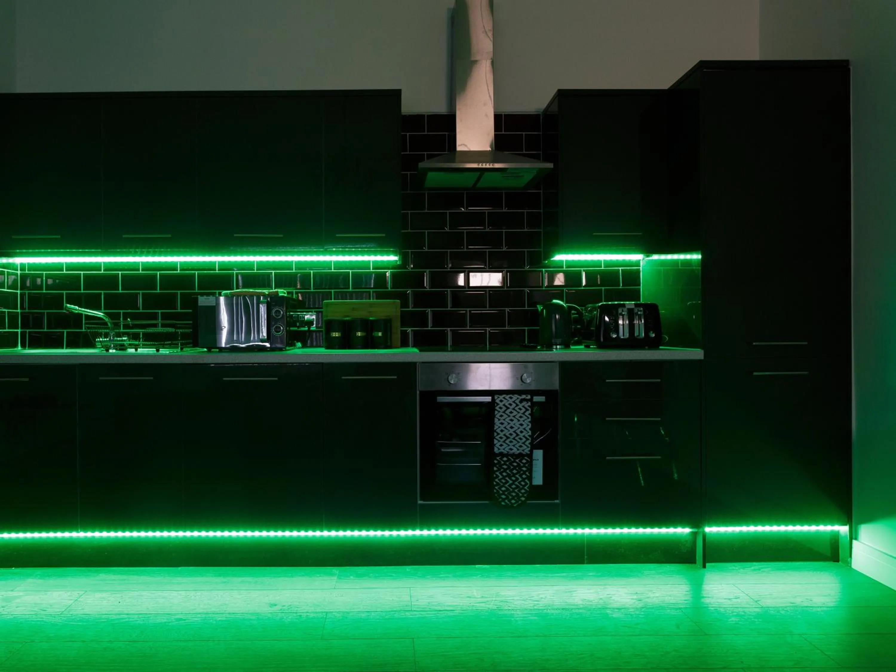 Kitchen or kitchenette in Live in Leeds Greenhill Bungalows