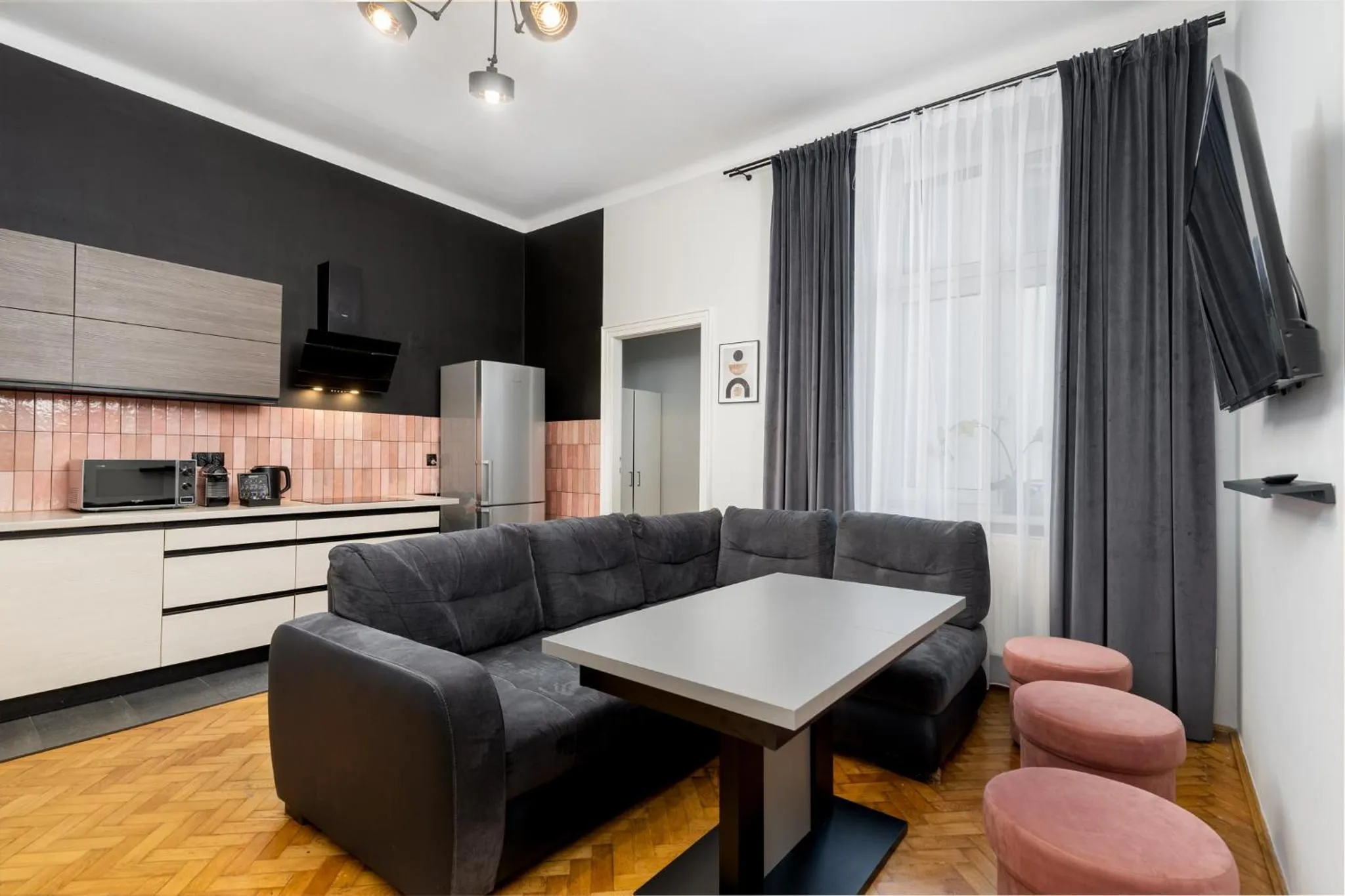 Kitchen or kitchenette in Wawel Boutique Residence - Krakow Old Town