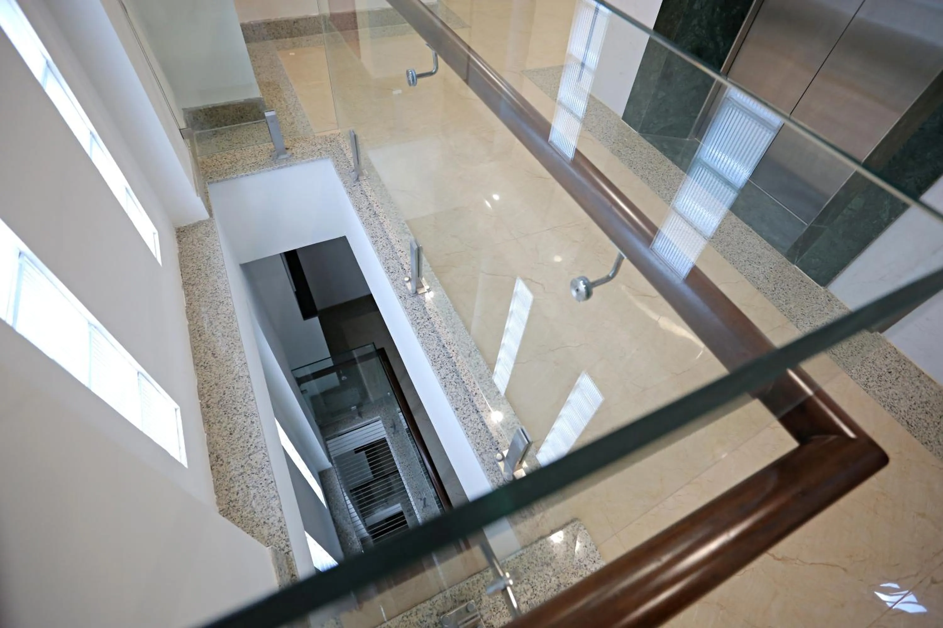 Communal lounge/ TV room in Cat Linh ARL55 Hotel