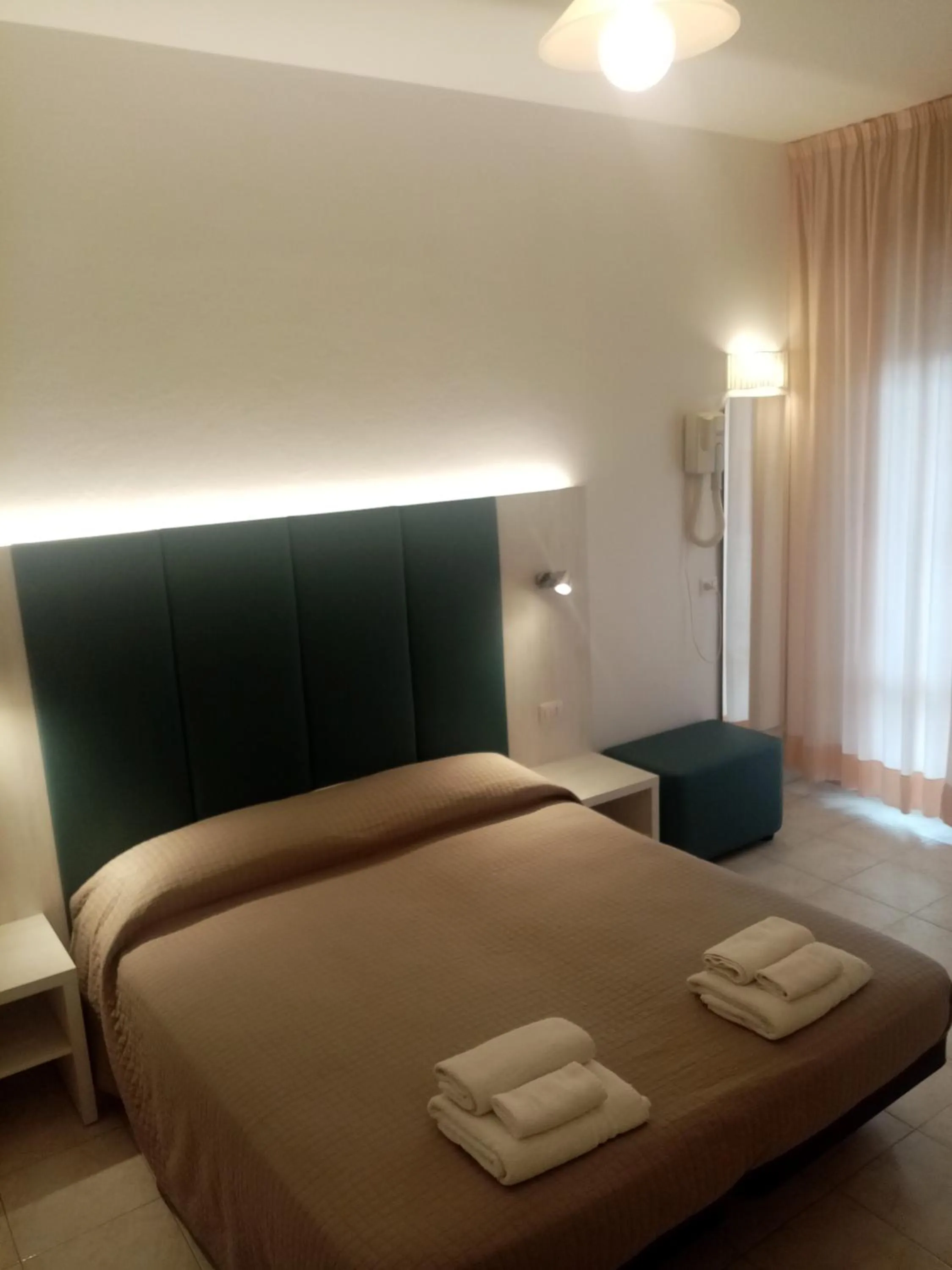 Bed in Hotel Ribot
