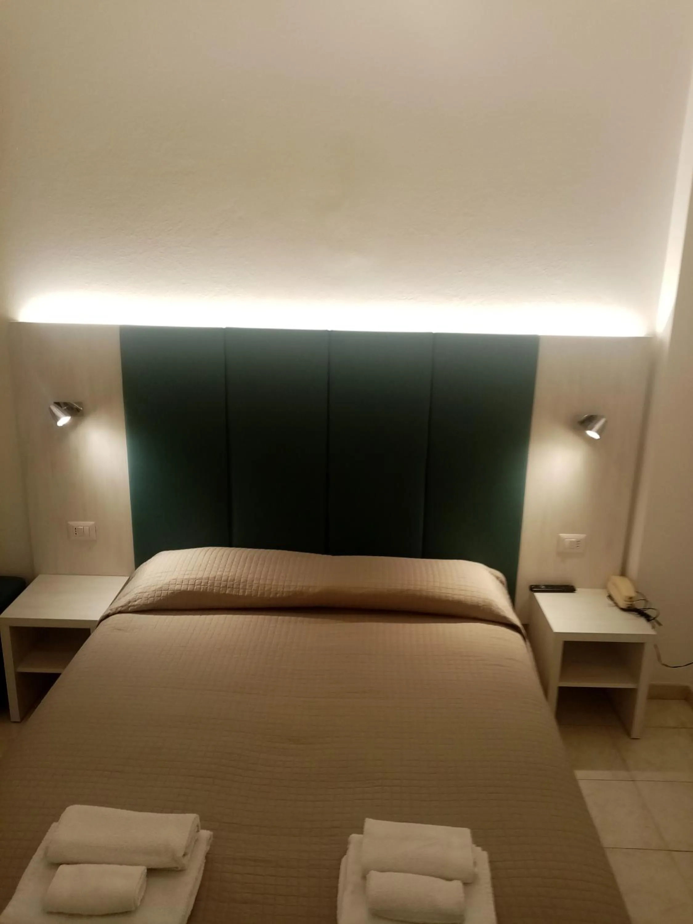 Bed in Hotel Ribot