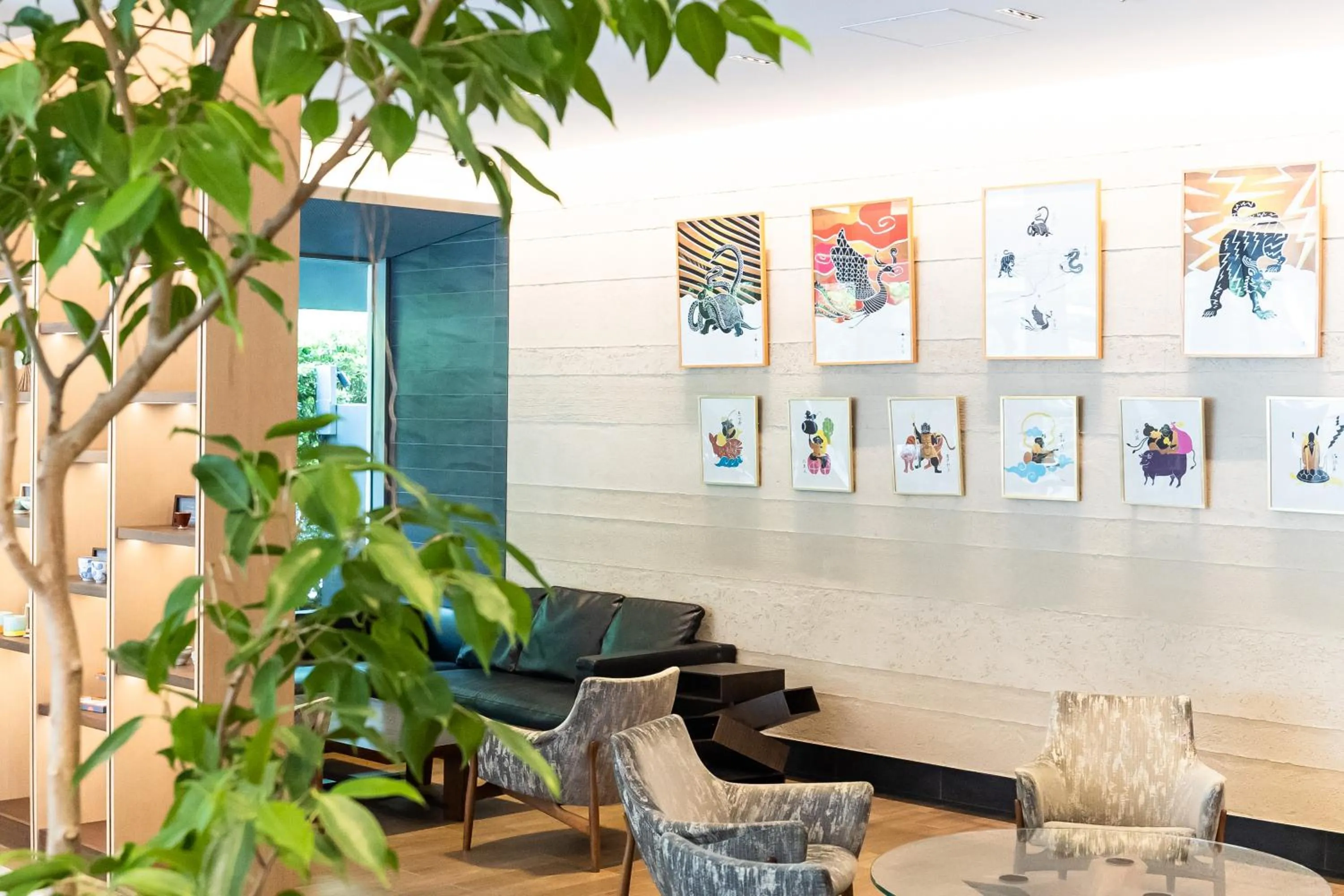 Communal lounge/ TV room in Cross Hotel Kyoto