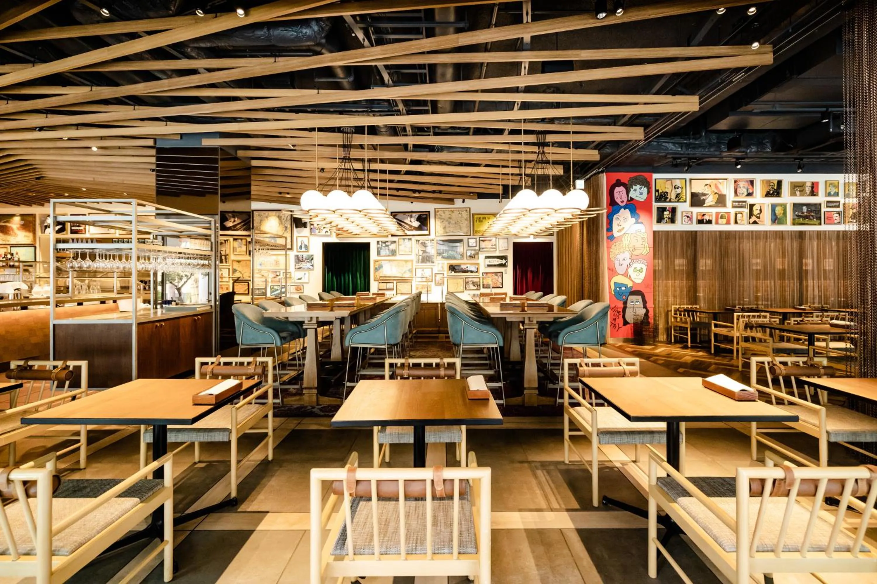 Restaurant/places to eat in Cross Hotel Kyoto