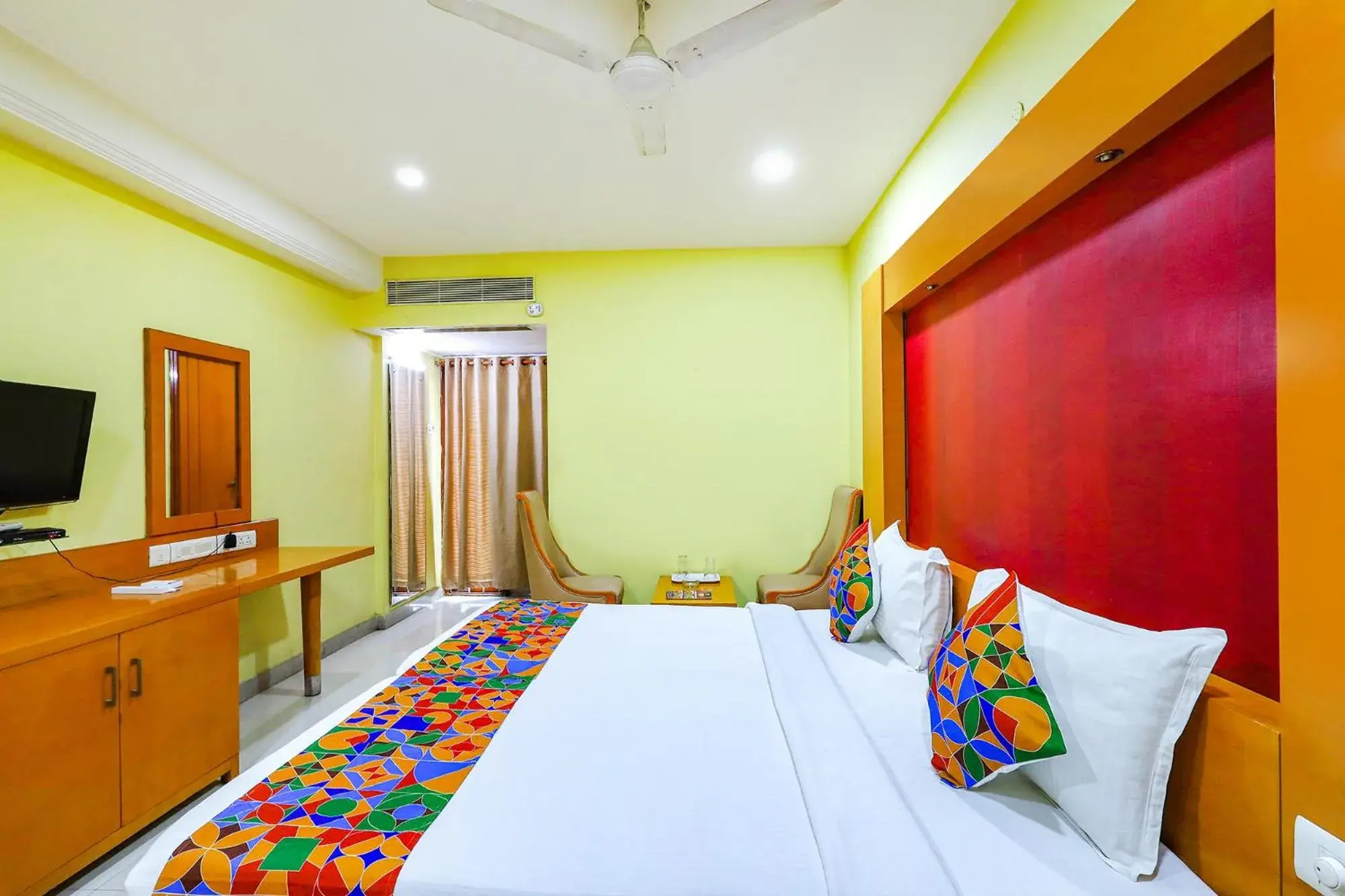 Bed in Fabhotel Prime Mahalaya Residency - Nr Pallavaram Railway Station Bed in Fabhotel Prime Mahalaya Residency - Nr Pallavaram Railway Station