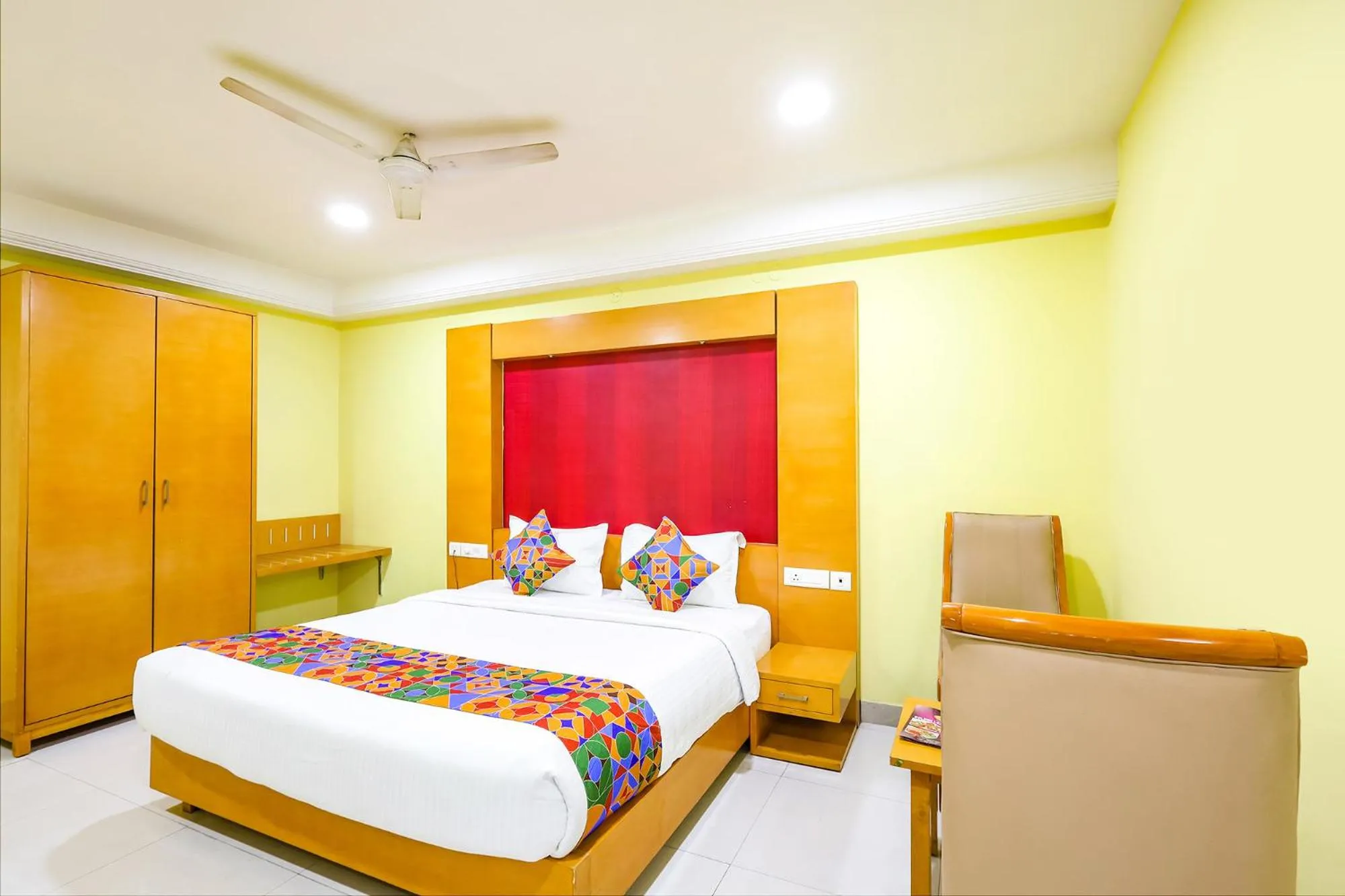 Bed in Fabhotel Prime Mahalaya Residency - Nr Pallavaram Railway Station