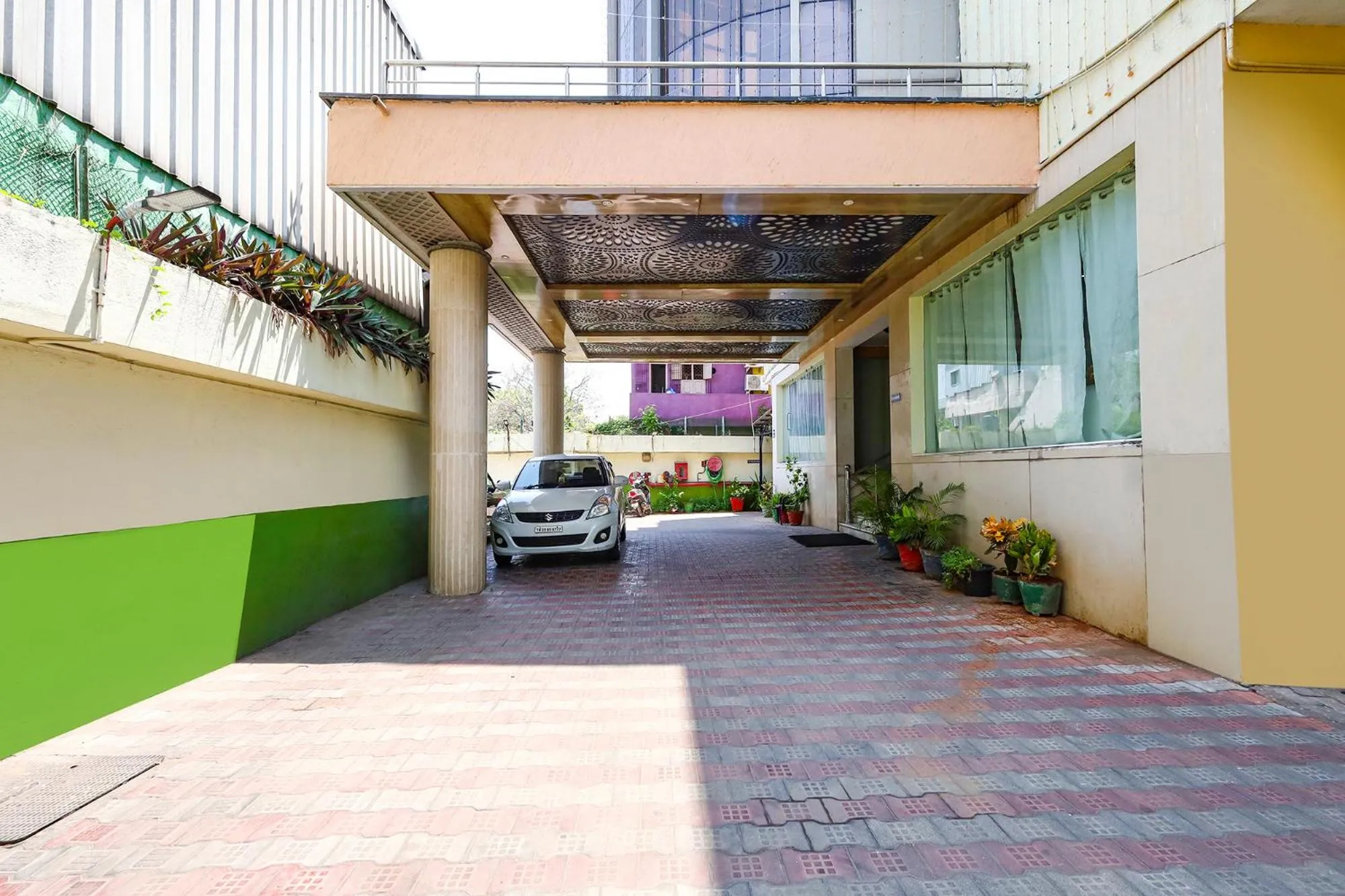 Parking in Fabhotel Prime Mahalaya Residency - Nr Pallavaram Railway Station