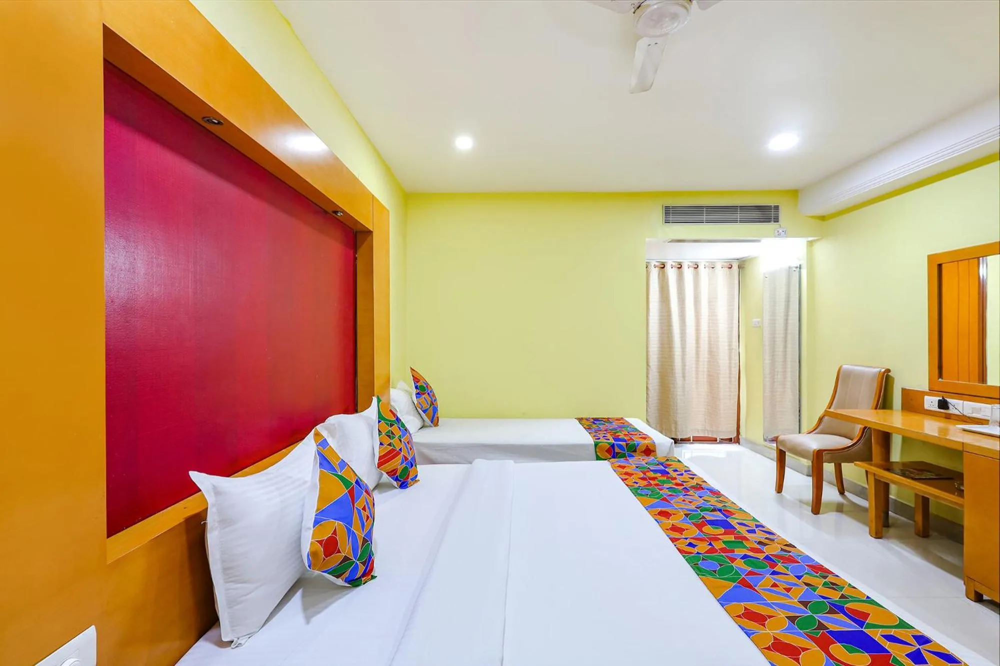 Bed in Fabhotel Prime Mahalaya Residency - Nr Pallavaram Railway Station